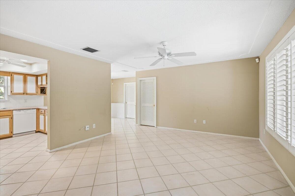 284 35th Avenue, Vero Beach, FL 32968 — photo 3 of 38