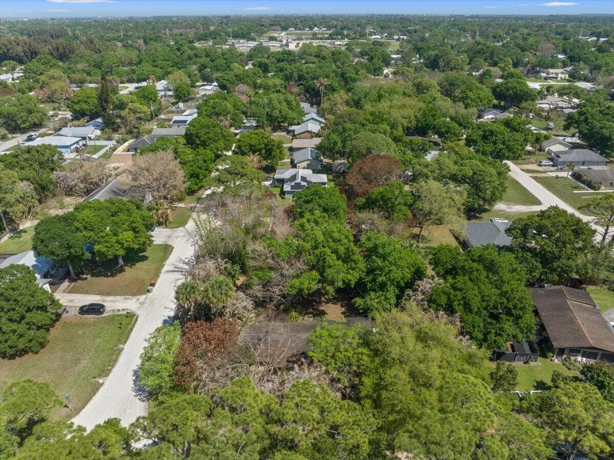 284 35th Avenue, Vero Beach, FL 32968 — photo 35 of 38
