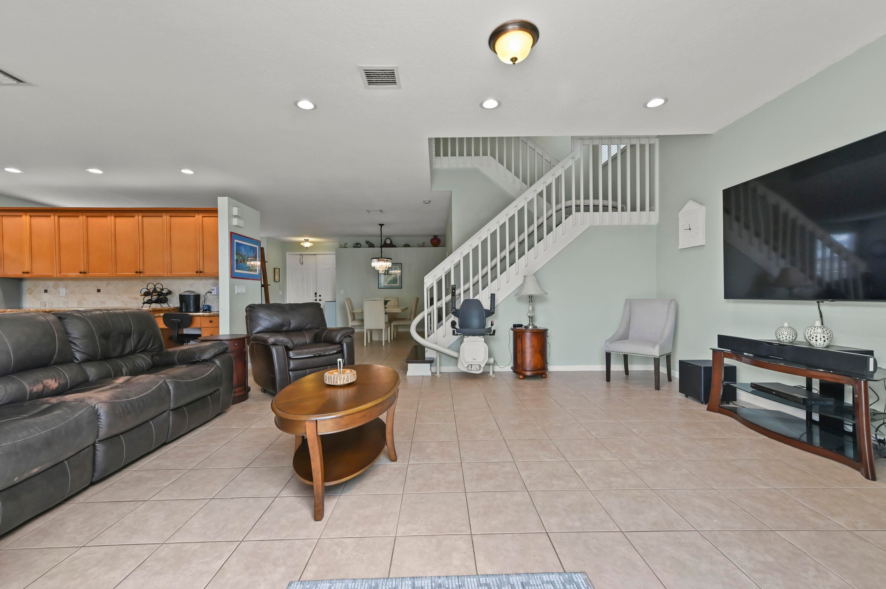 2731 Misty Oaks Circle, Royal Palm Beach, FL 33411 — photo 19 of 39