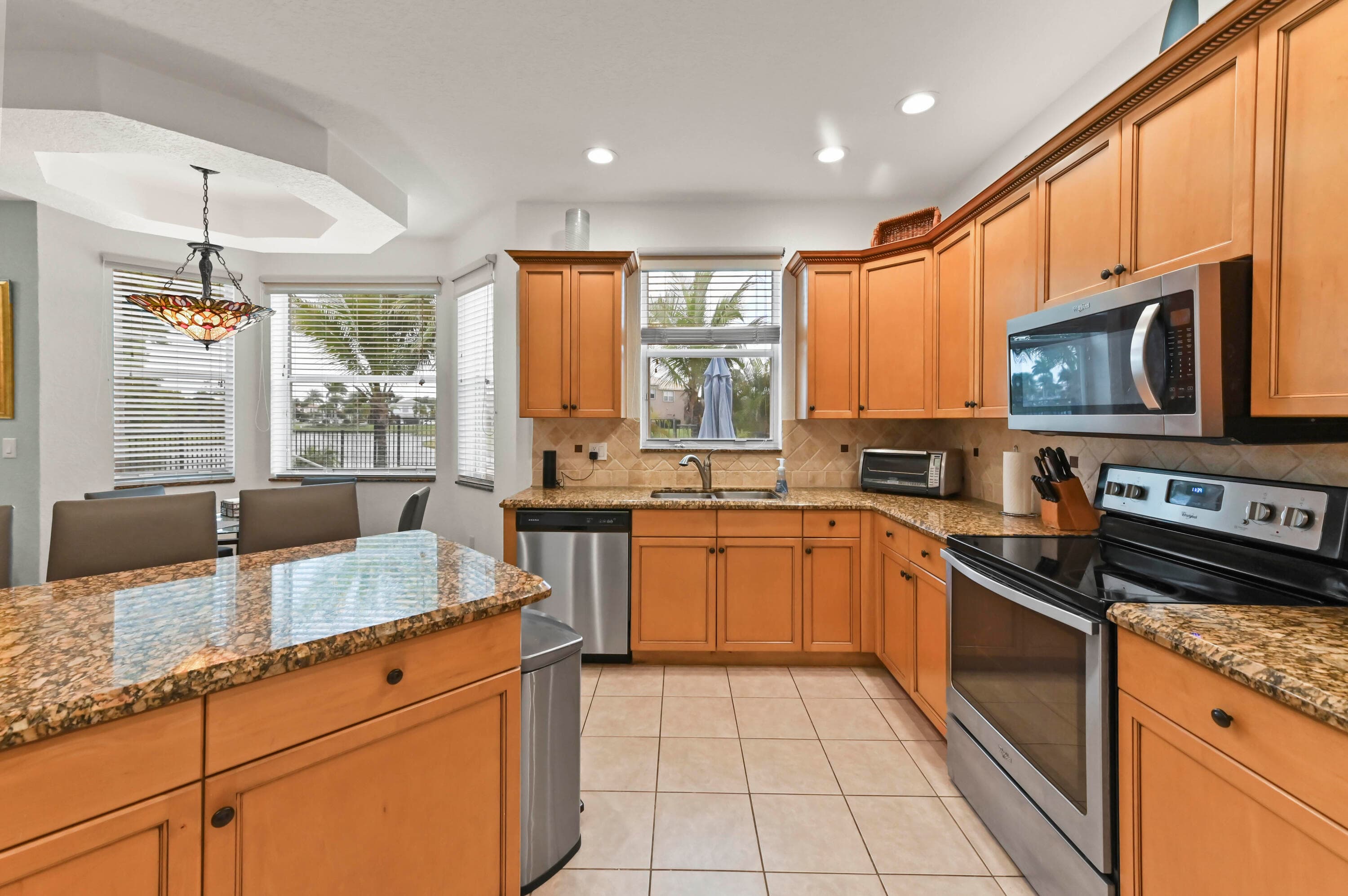 2731 Misty Oaks Circle, Royal Palm Beach, FL 33411 — photo 11 of 39
