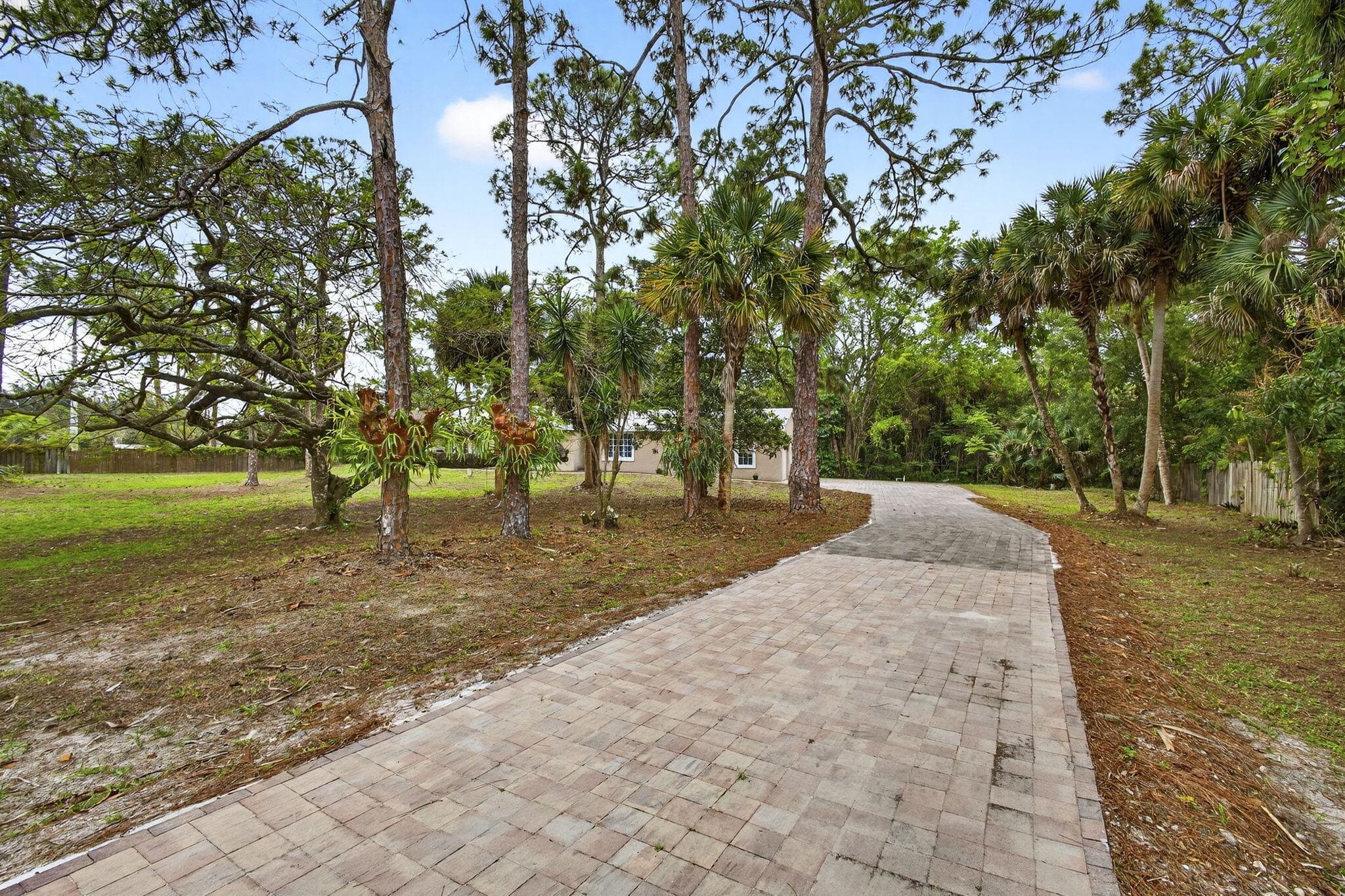 16932 Okeechobee Boulevard, The Acreage, FL 33470 — photo 6 of 71