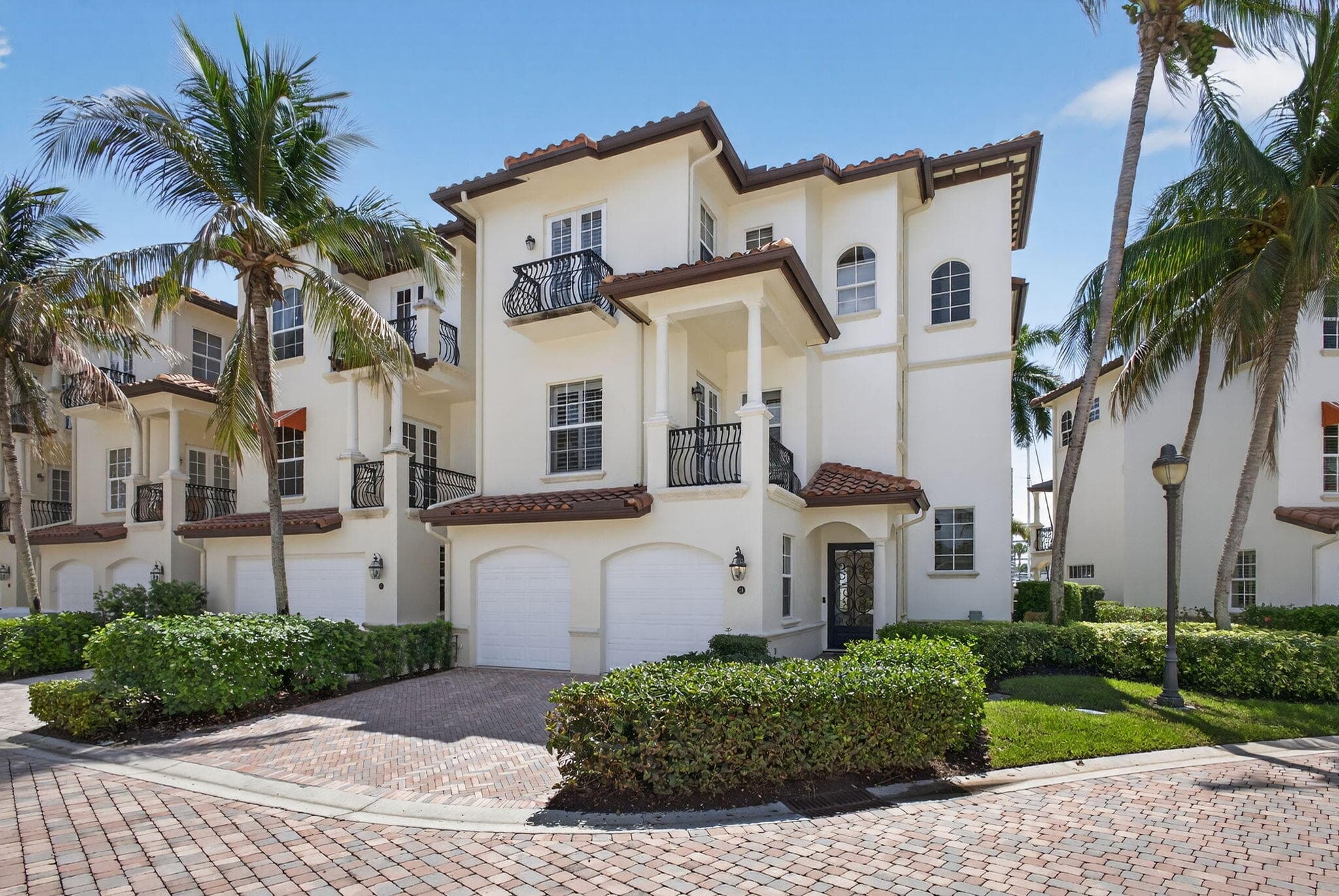 24 Marina Gardens Drive, Palm Beach Gardens, FL 33410 — photo 3 of 71