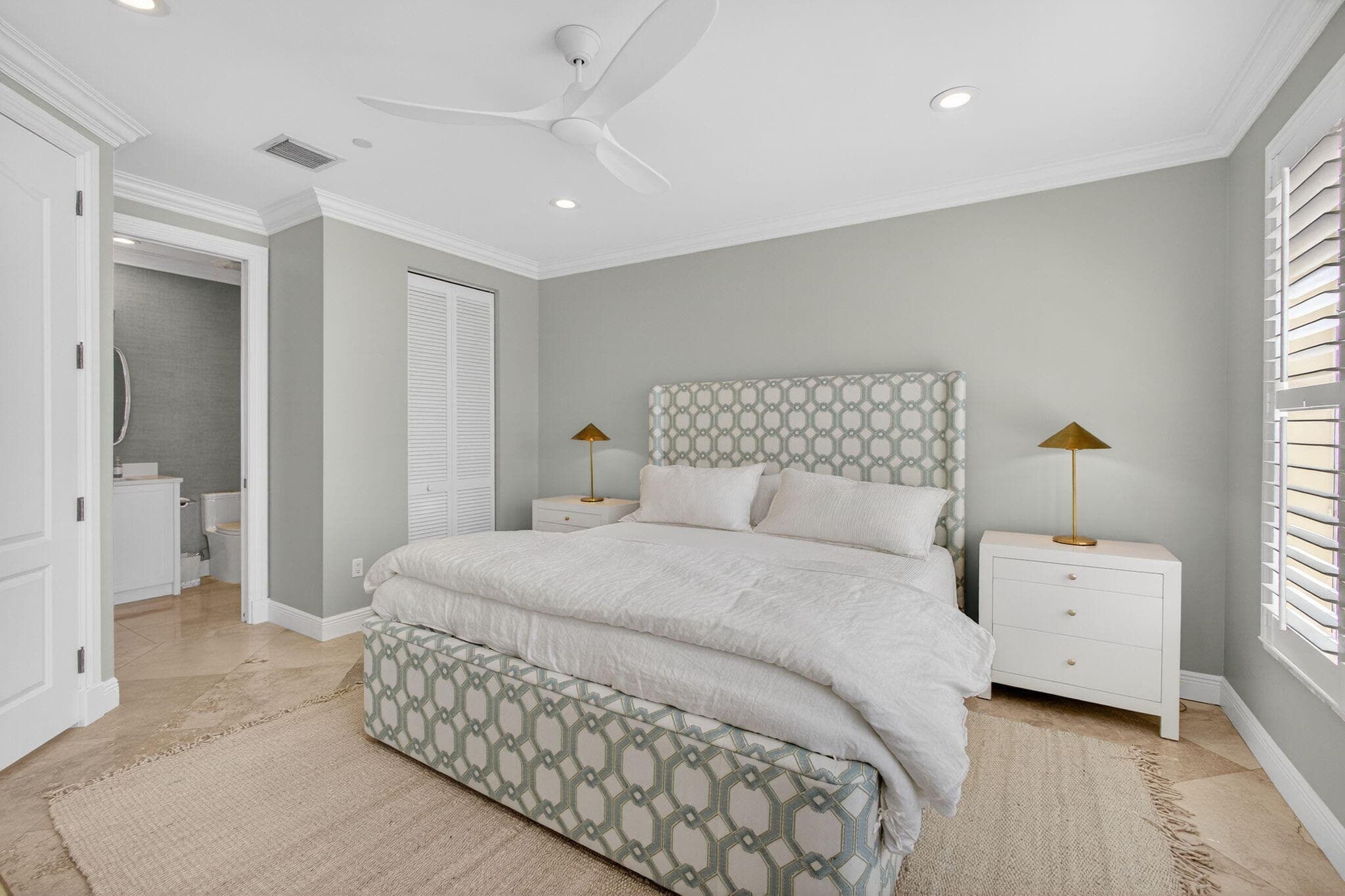 24 Marina Gardens Drive, Palm Beach Gardens, FL 33410 — photo 11 of 71