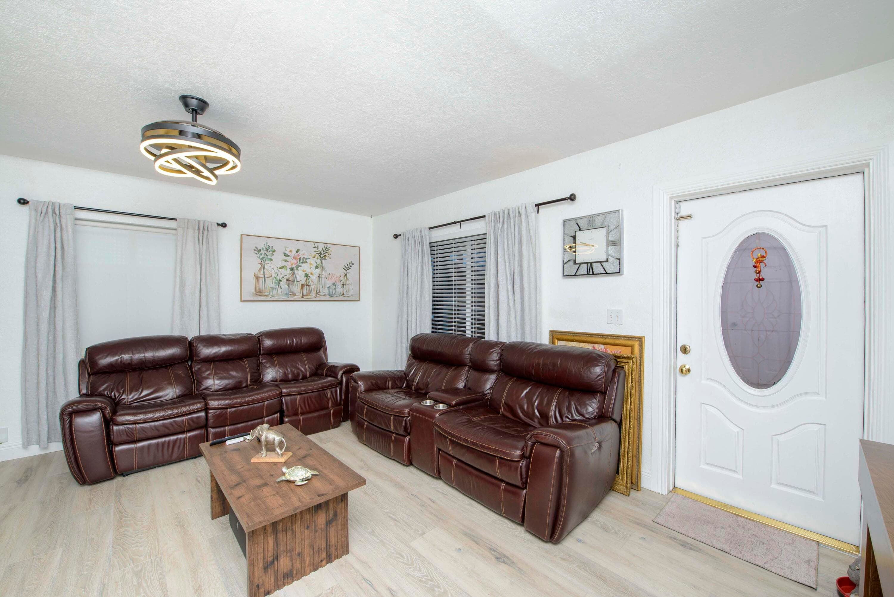 1713 N J Street, Lake Worth Beach, FL 33460 — photo 9 of 35