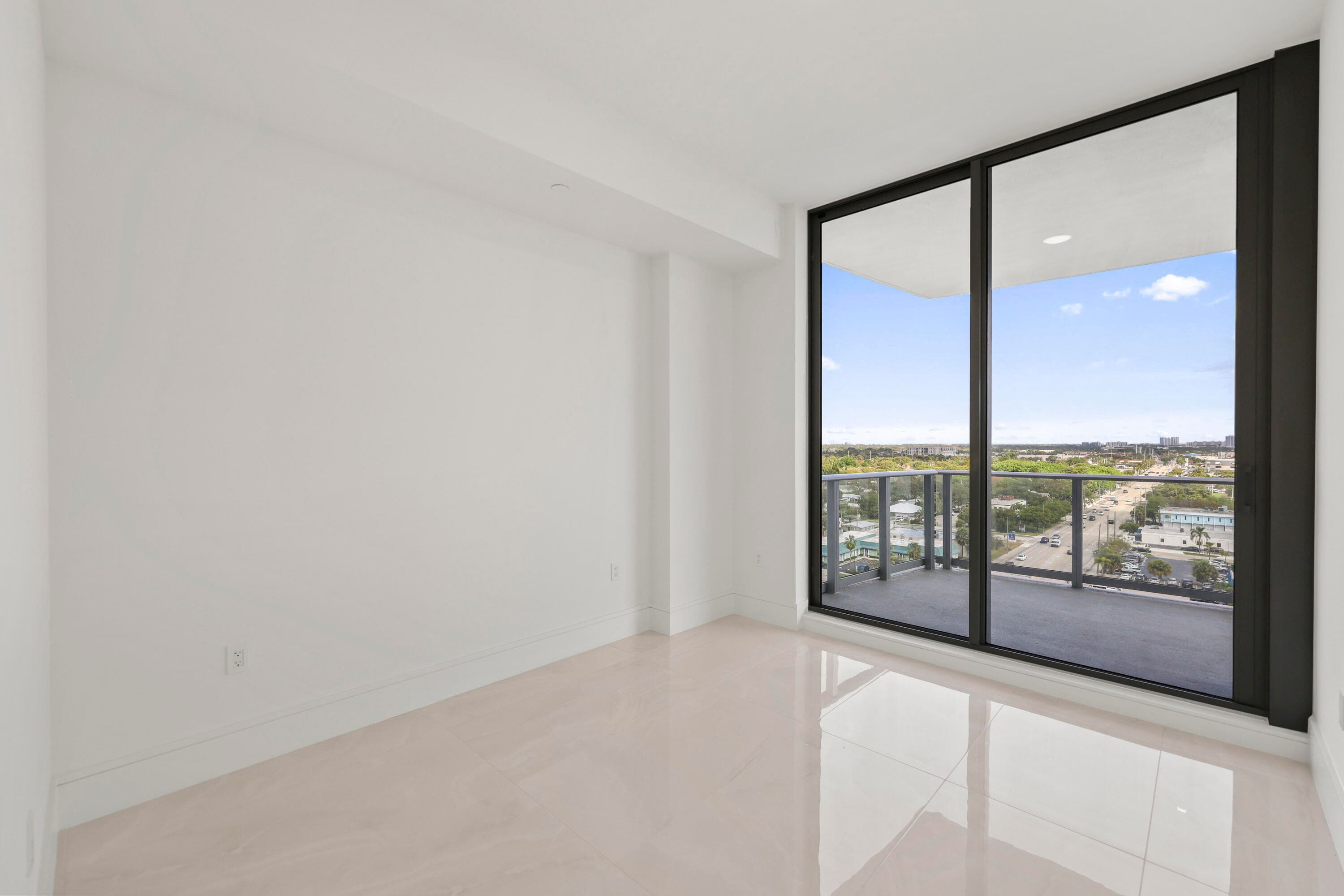 220 Lake Shore Drive 1121, Lake Park, FL 33403 — photo 26 of 65