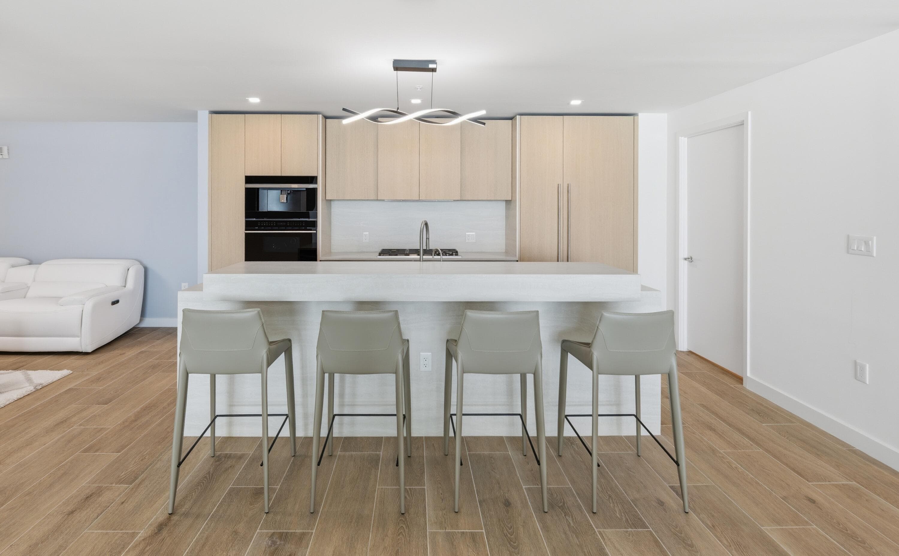 900 N Ocean Boulevard 802, Pompano Beach, FL 33062 — photo 11 of 59