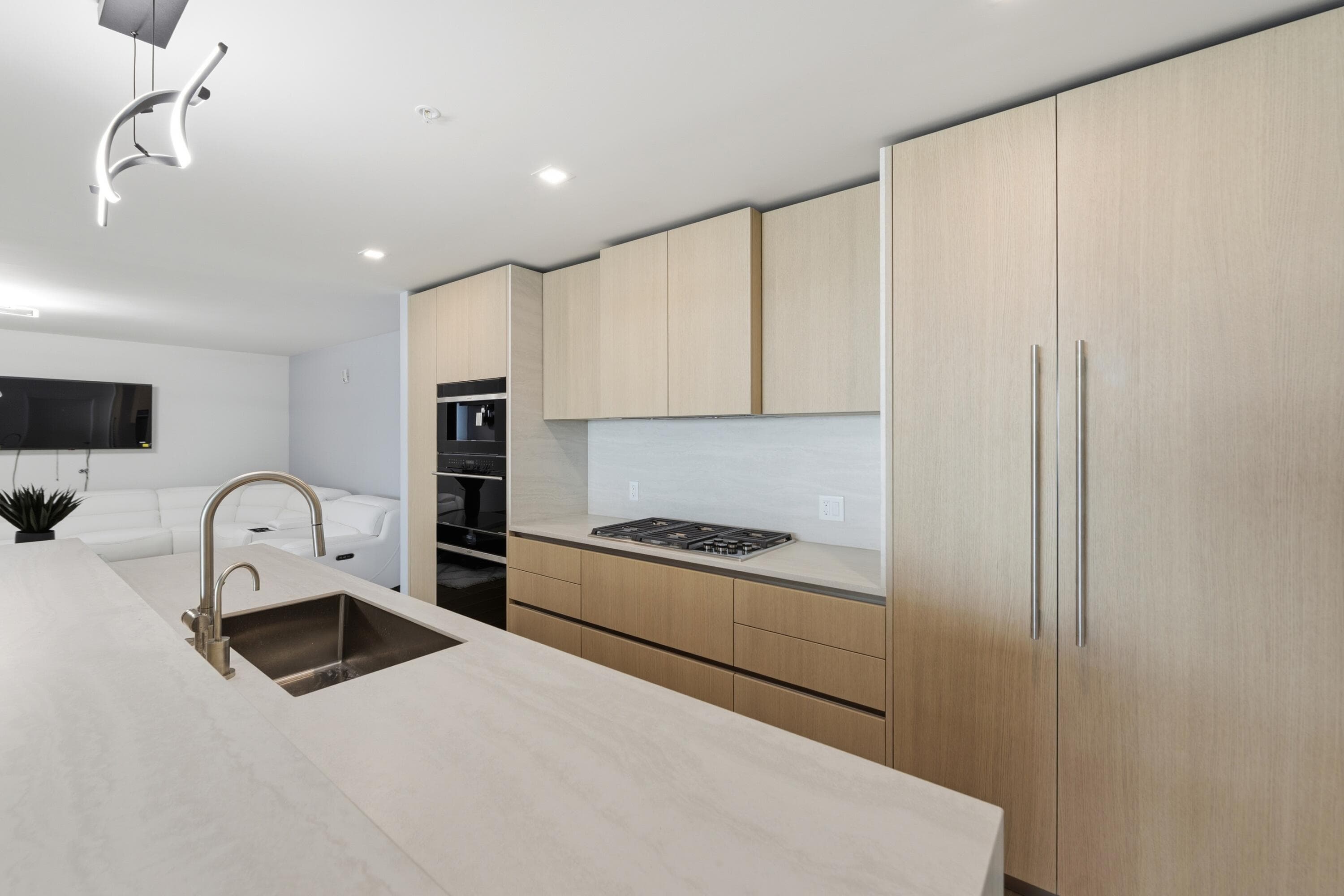 900 N Ocean Boulevard 802, Pompano Beach, FL 33062 — photo 17 of 59