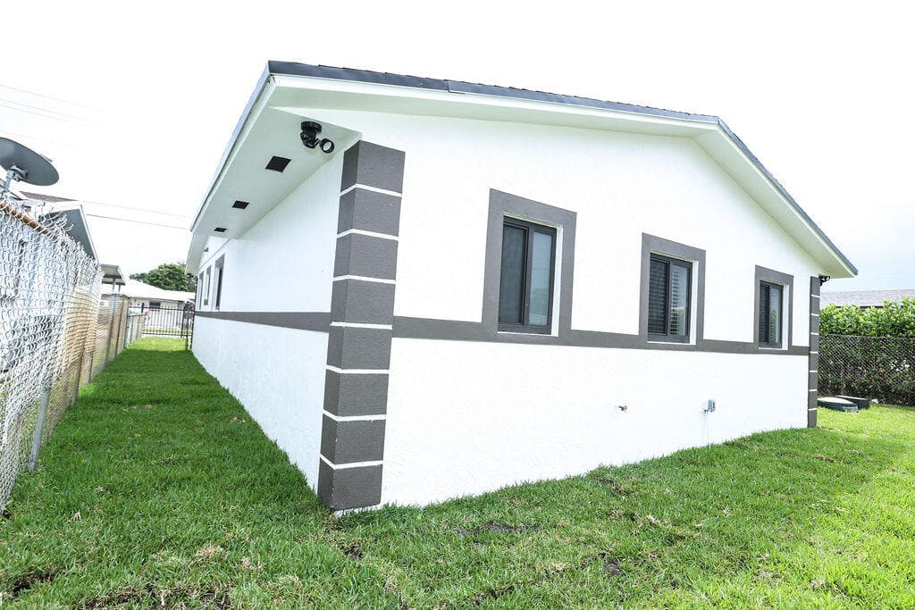 1781 NW 154th Street, Miami Gardens, FL 33054 — photo 13 of 22