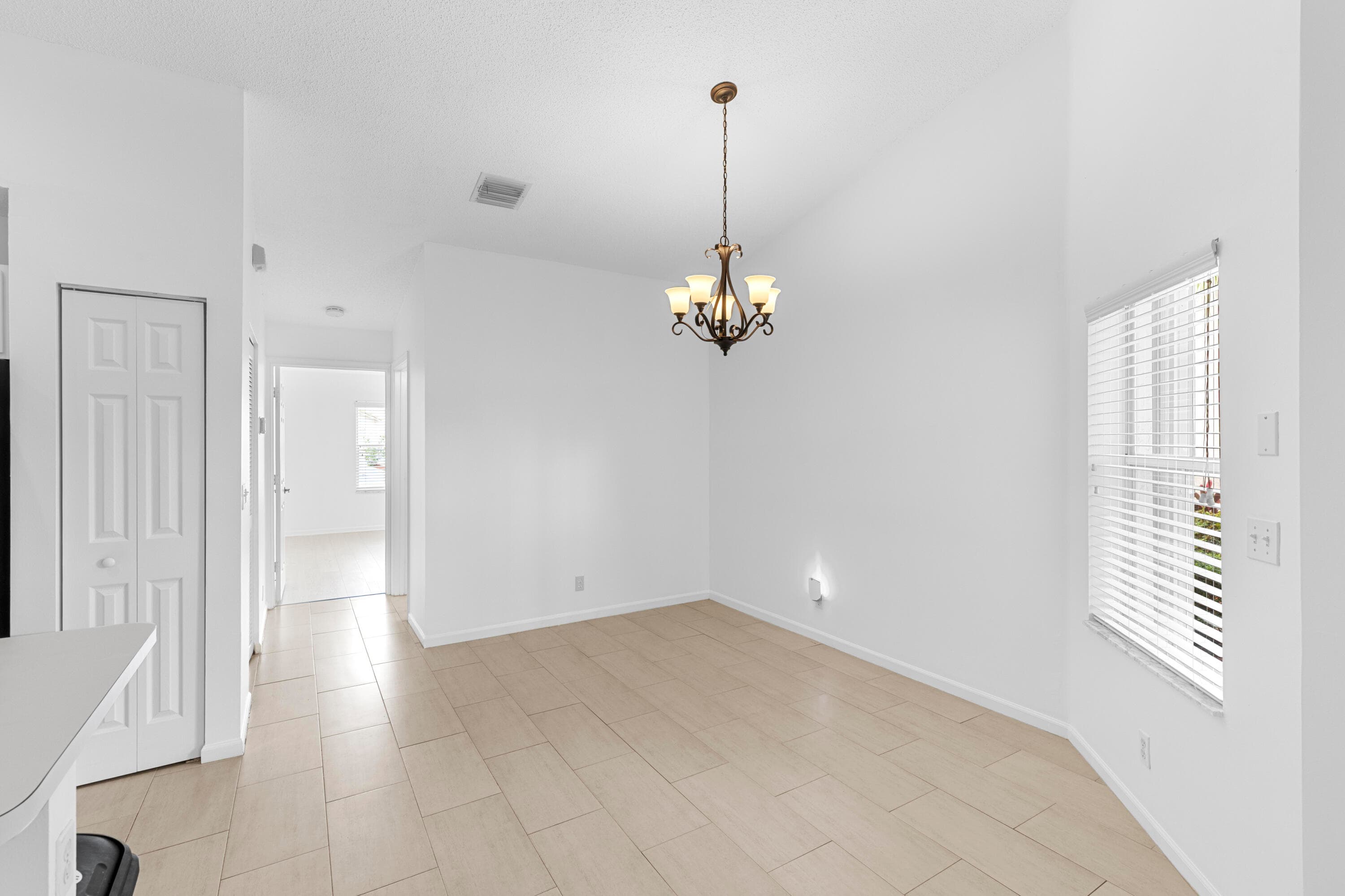 10633 Pelican Drive, Wellington, FL 33414 — photo 11 of 39