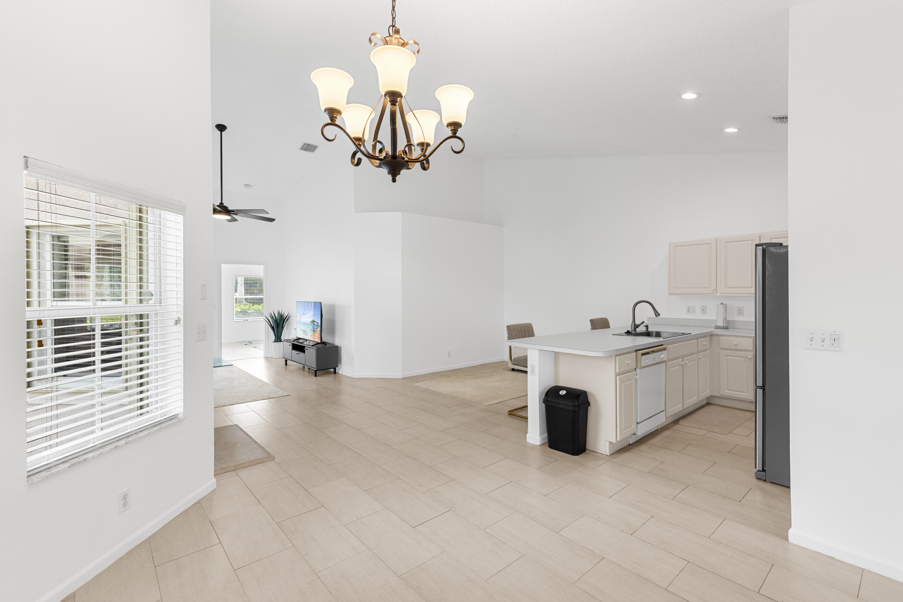 10633 Pelican Drive, Wellington, FL 33414 — photo 10 of 39