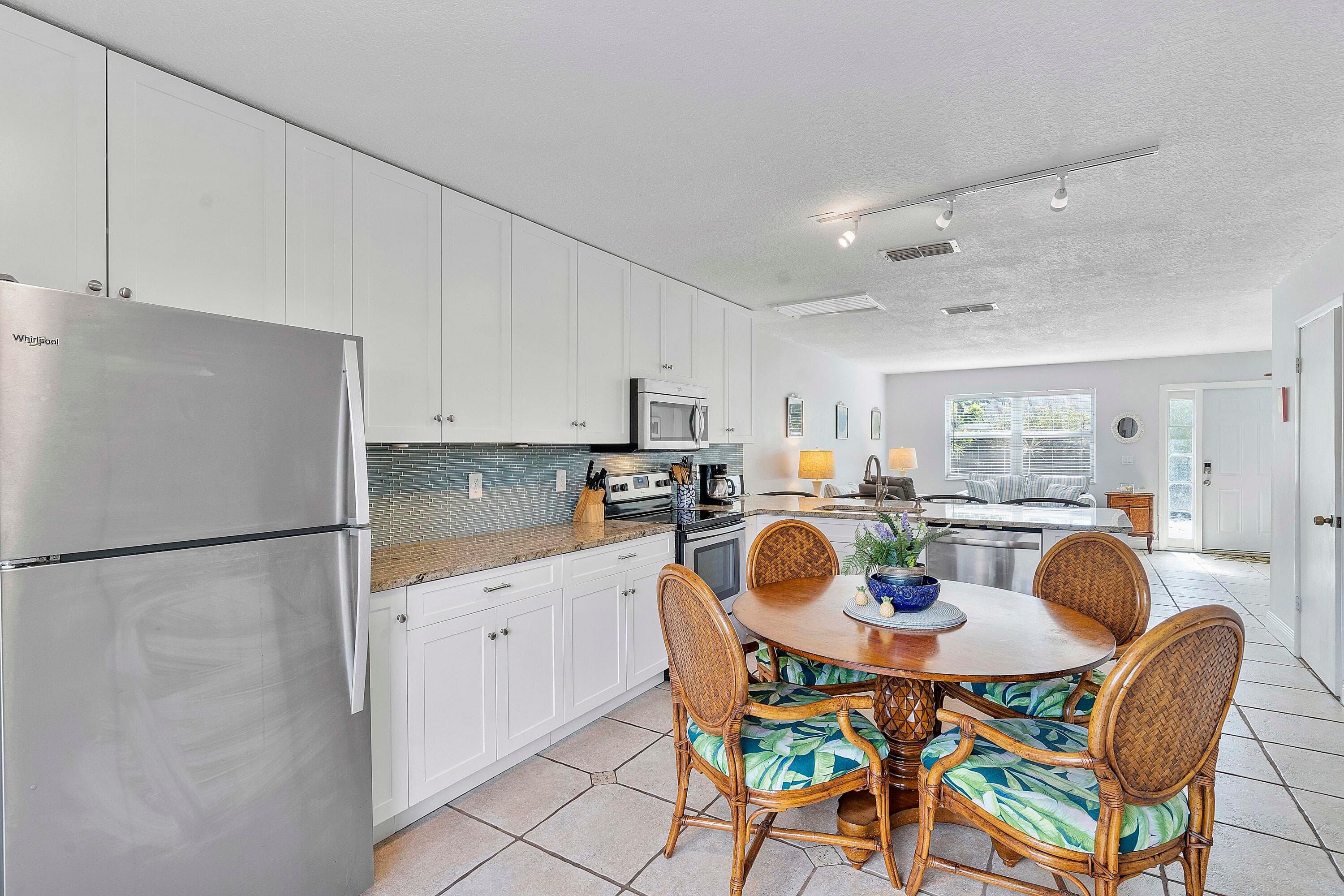 1968 NE 3rd Street 1, Deerfield Beach, FL 33441 — photo 14 of 37