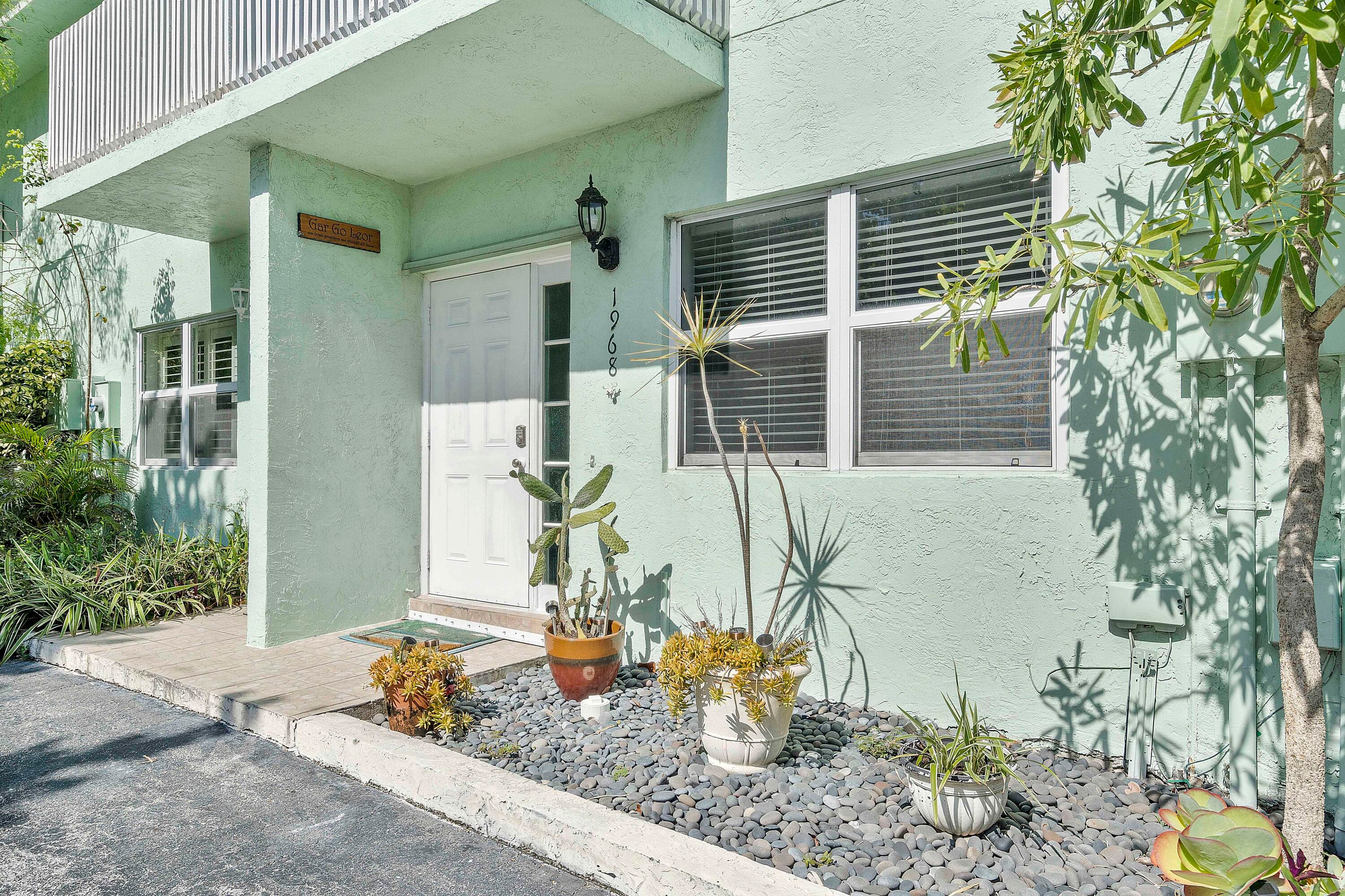 1968 NE 3rd Street 1, Deerfield Beach, FL 33441 — photo 6 of 37