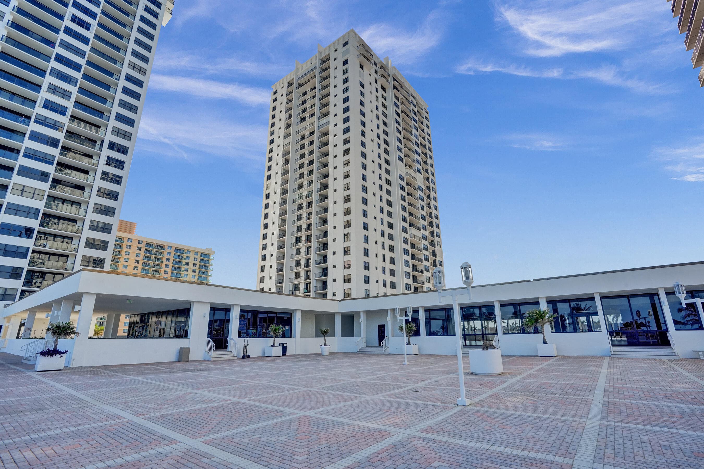 2301 S Ocean Drive 1408, Hollywood, FL 33019 — photo 42 of 47