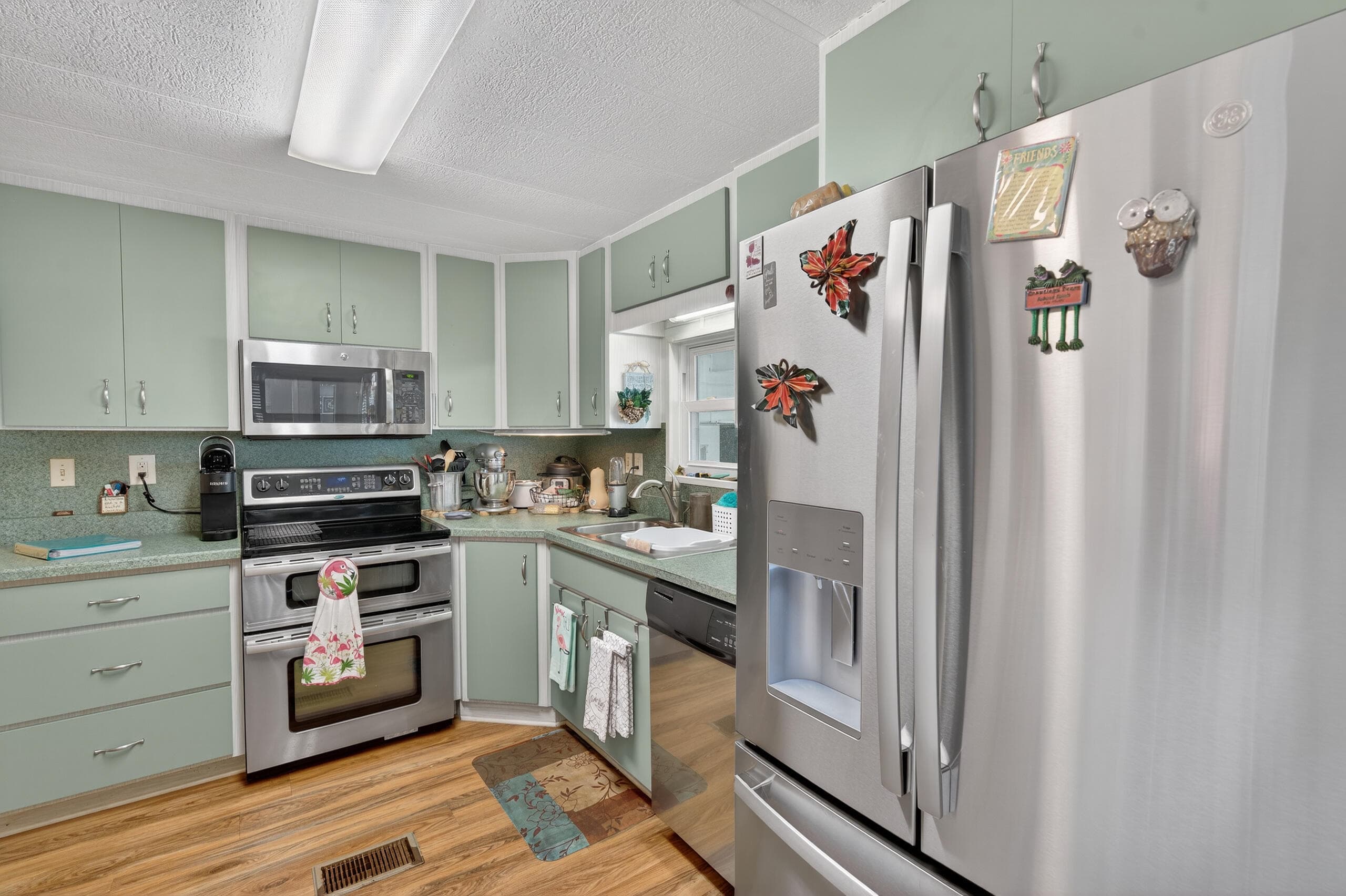 1520 St Thomas Avenue, Sebring, FL 33870 — photo 15 of 35