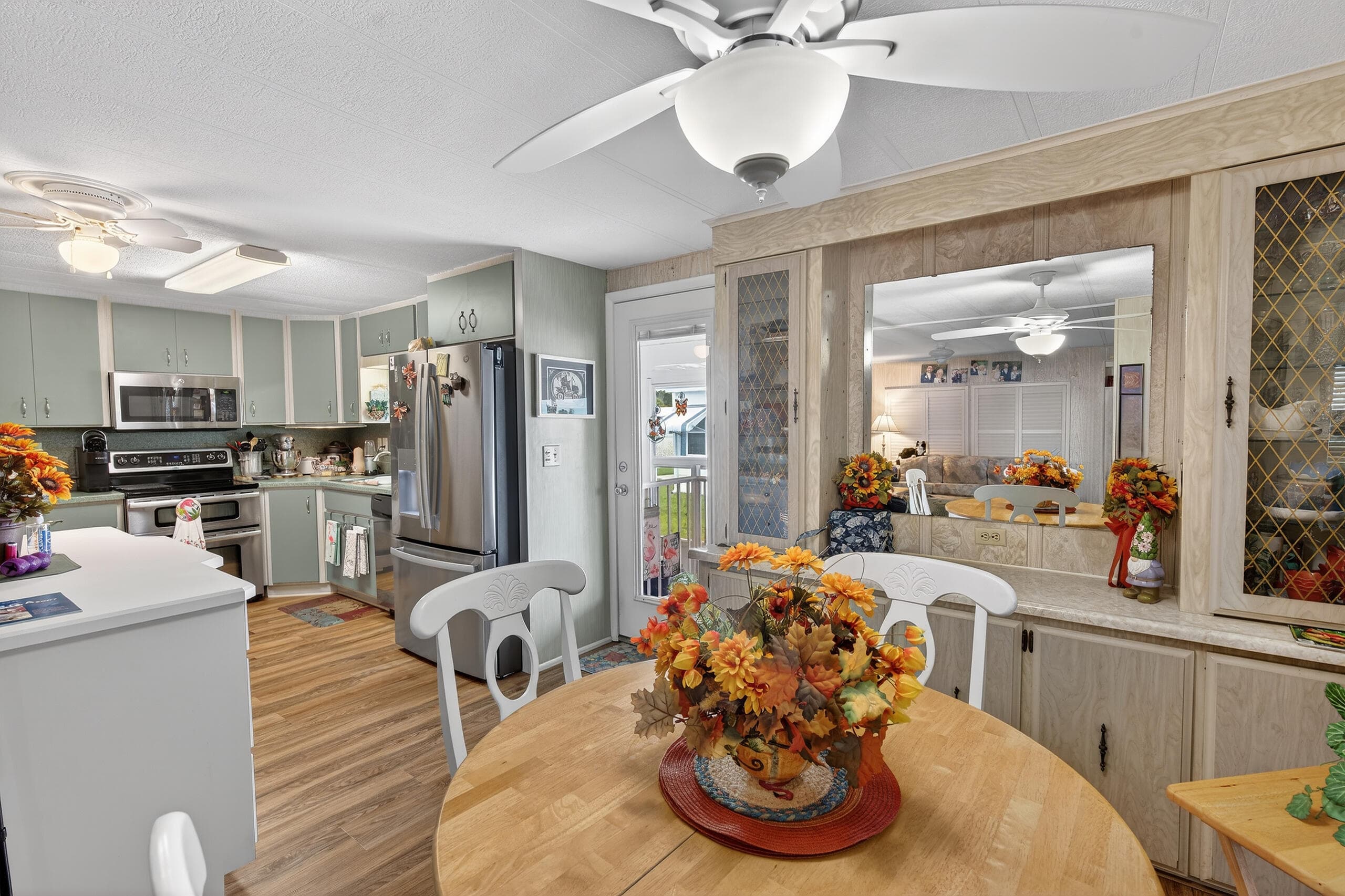 1520 St Thomas Avenue, Sebring, FL 33870 — photo 17 of 35