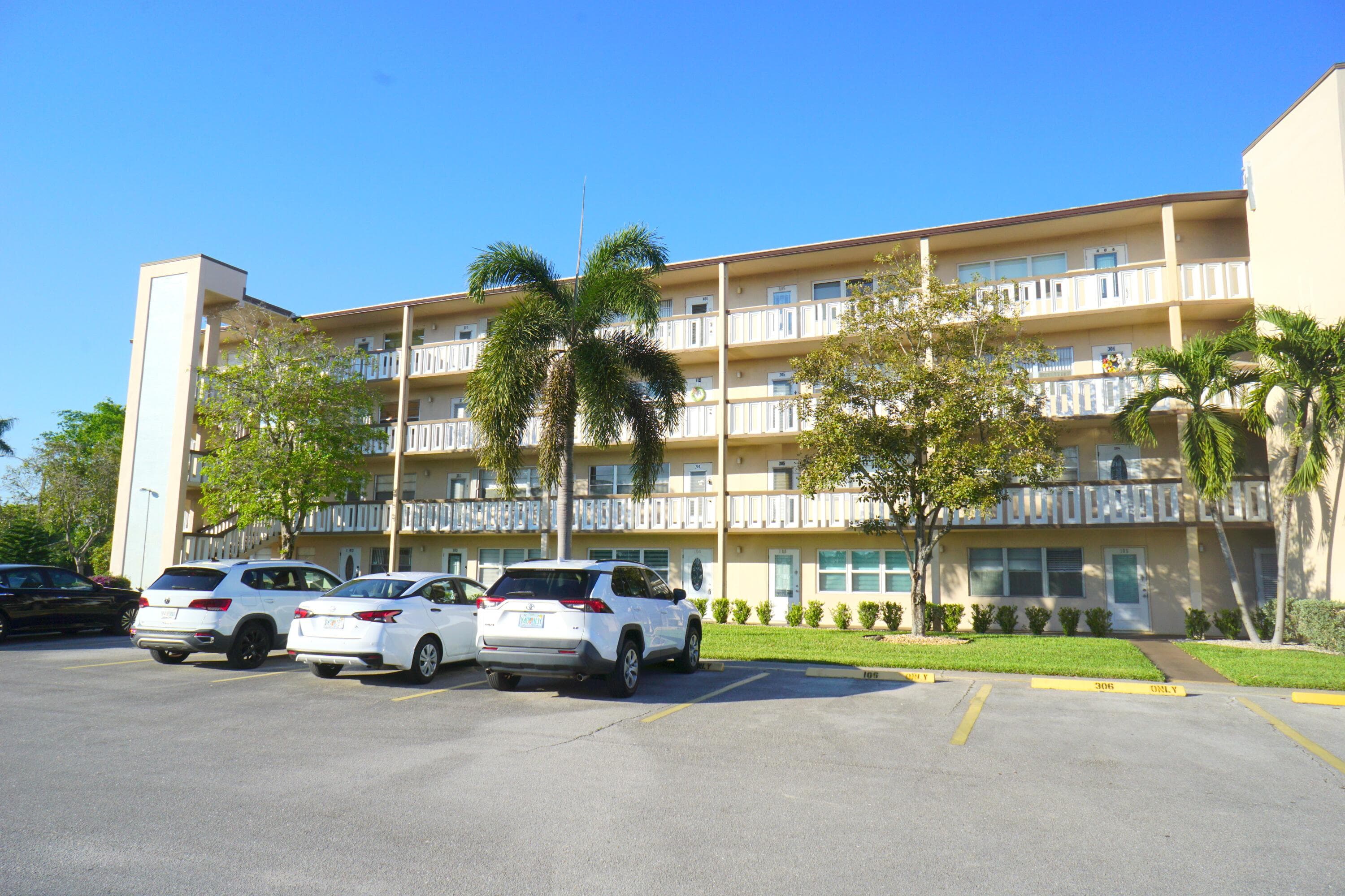 401 Southampton A 401, West Palm Beach, FL 33417 — photo 36 of 36