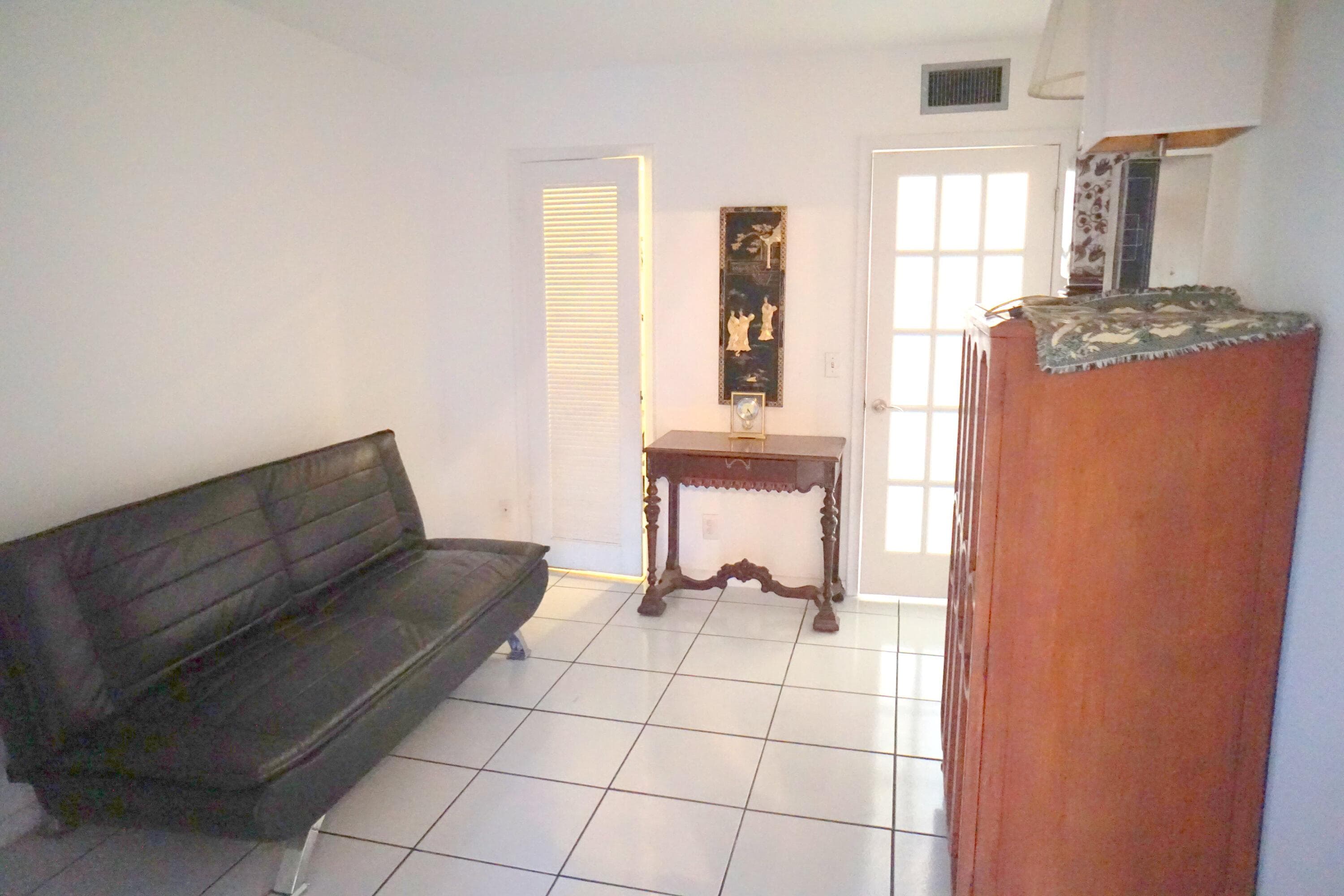 401 Southampton A 401, West Palm Beach, FL 33417 — photo 18 of 36