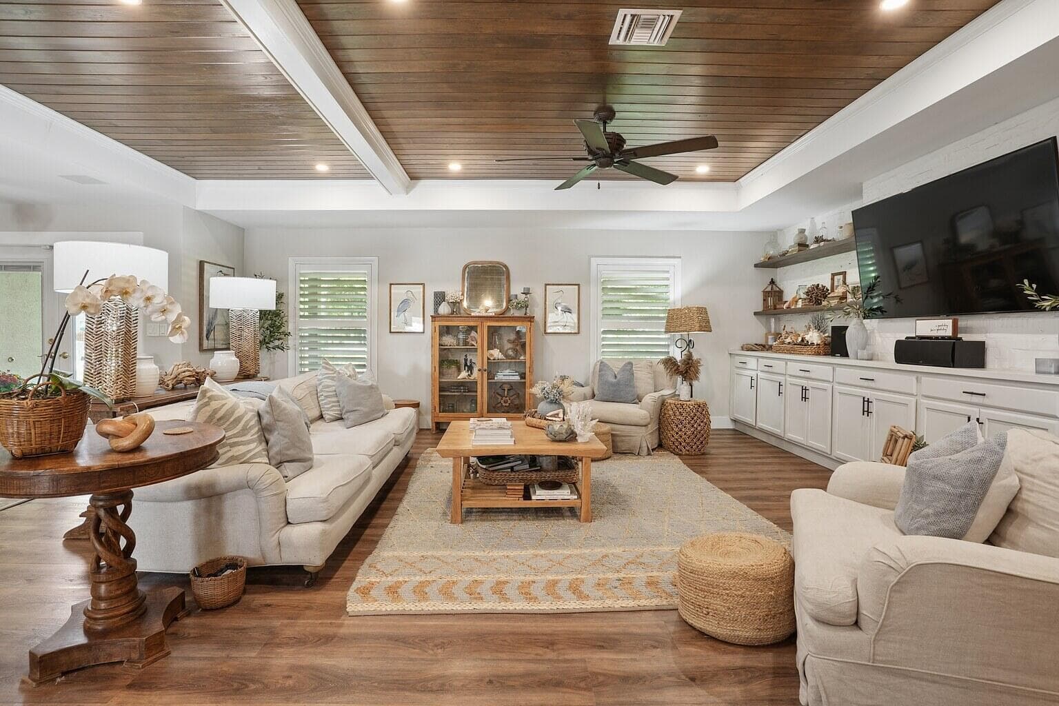 836 34th Avenue, Vero Beach, FL 32960 — photo 3 of 23