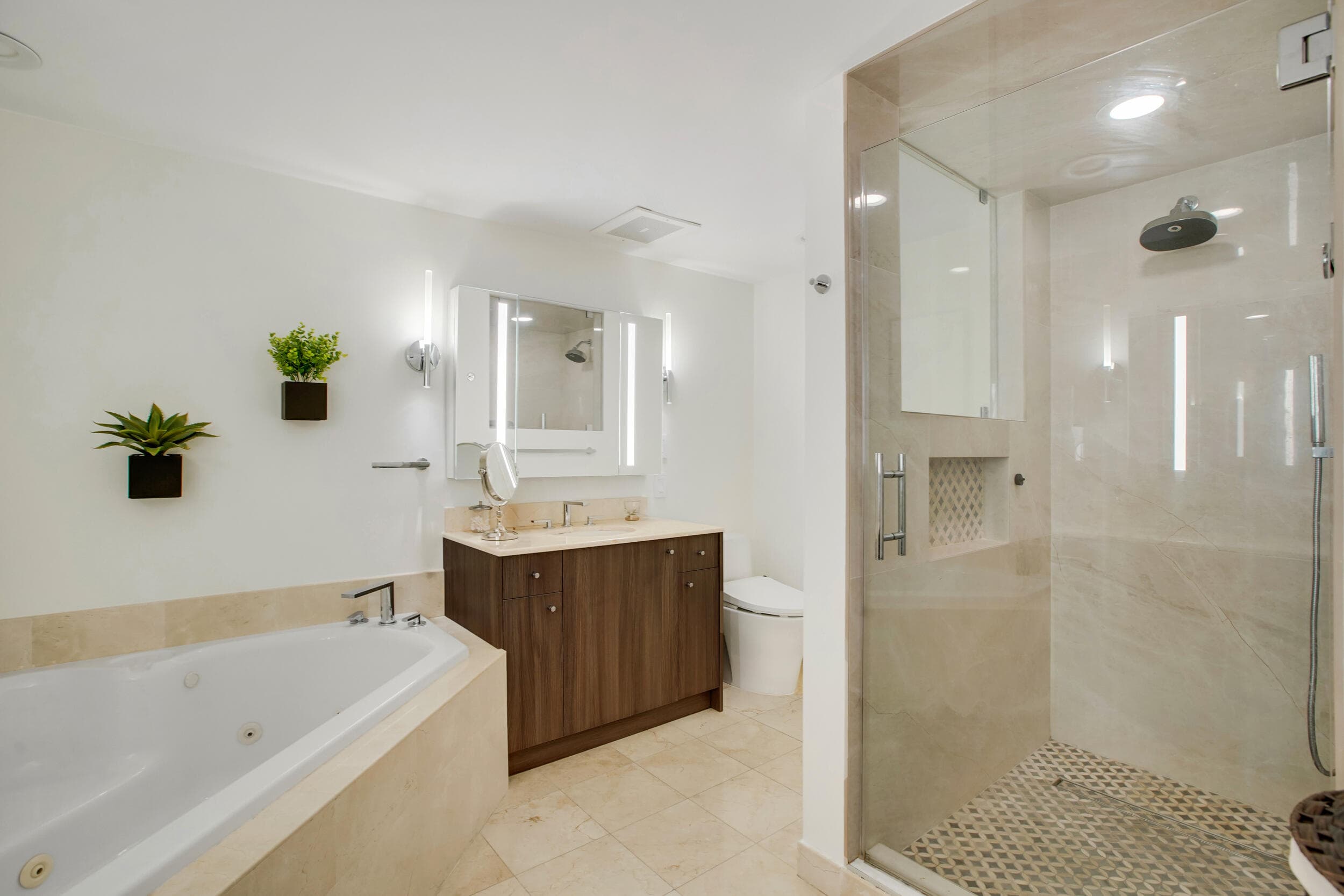 1111 E Las Olas Boulevard 410, Fort Lauderdale, FL 33301 — photo 20 of 34