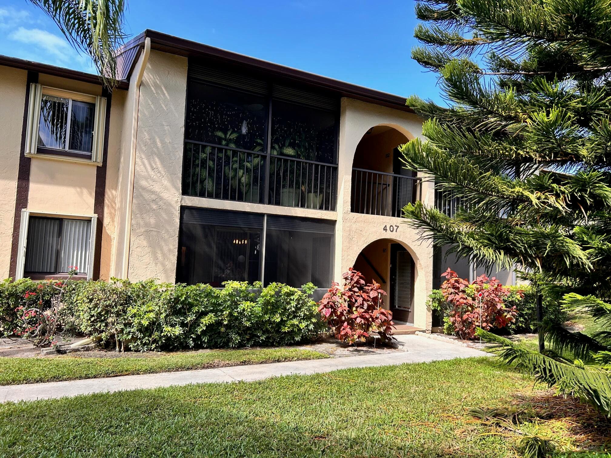 407 Pine Glen Lane C-1, Greenacres, FL 33463 — photo 2 of 28