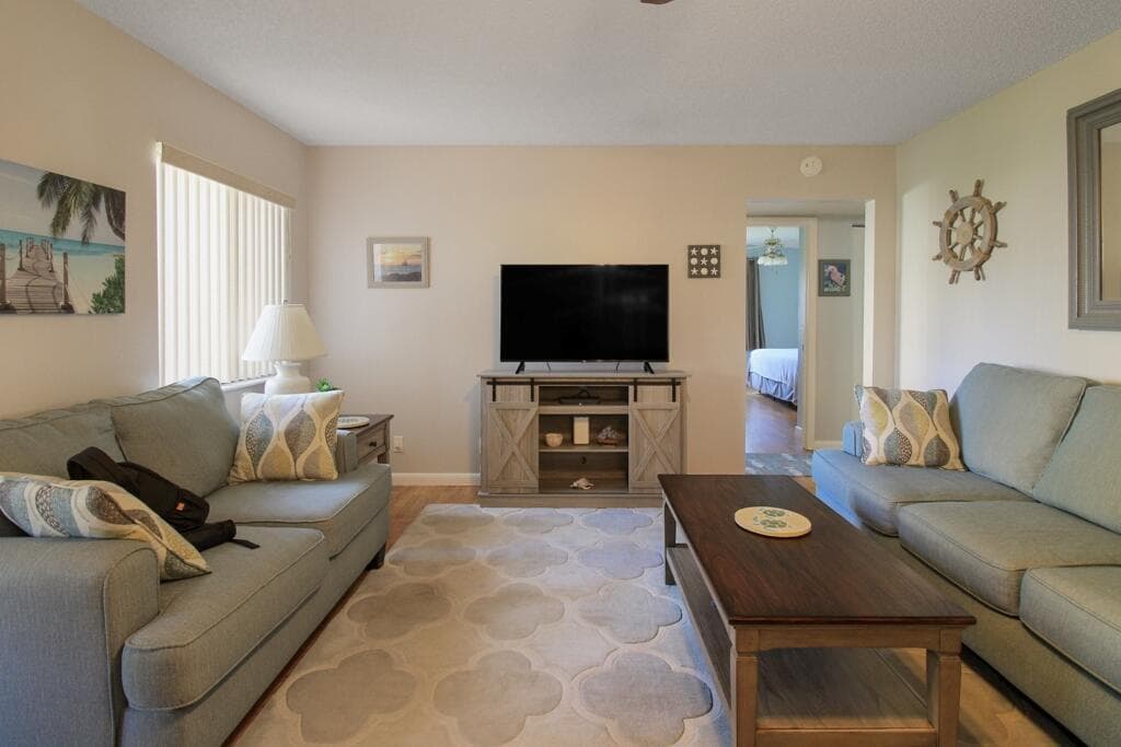 407 Pine Glen Lane C-1, Greenacres, FL 33463 — photo 5 of 28