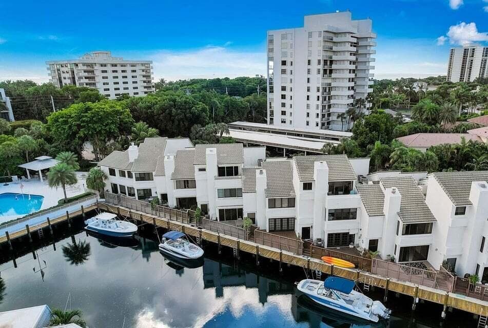 1127 Boca Cove Lane, Highland Beach, FL 33487 — photo 25 of 30