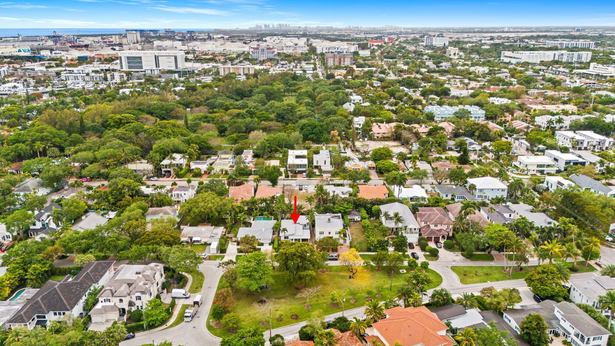 1004 SE 11th Street, Fort Lauderdale, FL 33316 — photo 2 of 30