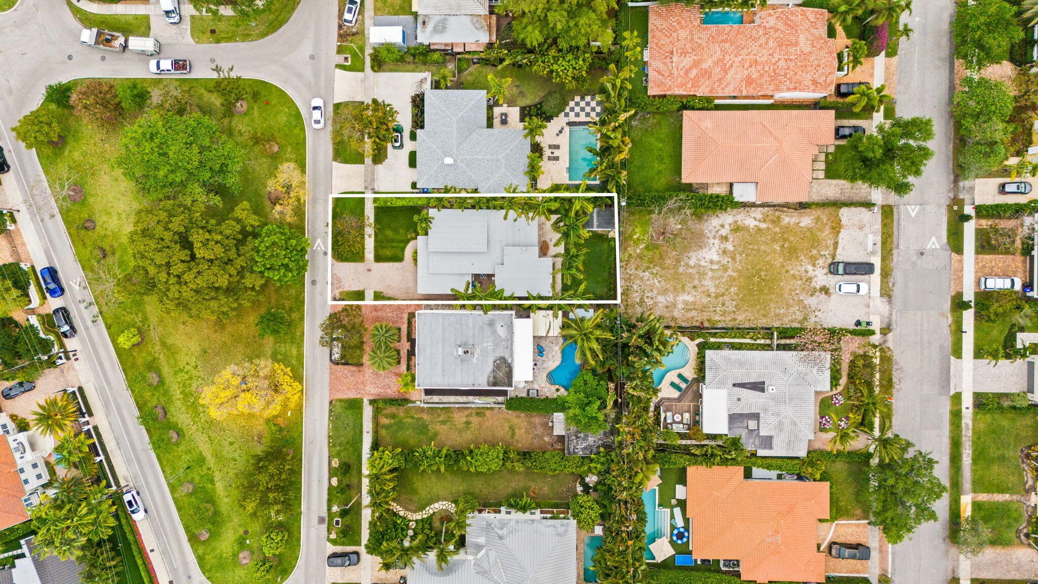 1004 SE 11th Street, Fort Lauderdale, FL 33316 — photo 3 of 30