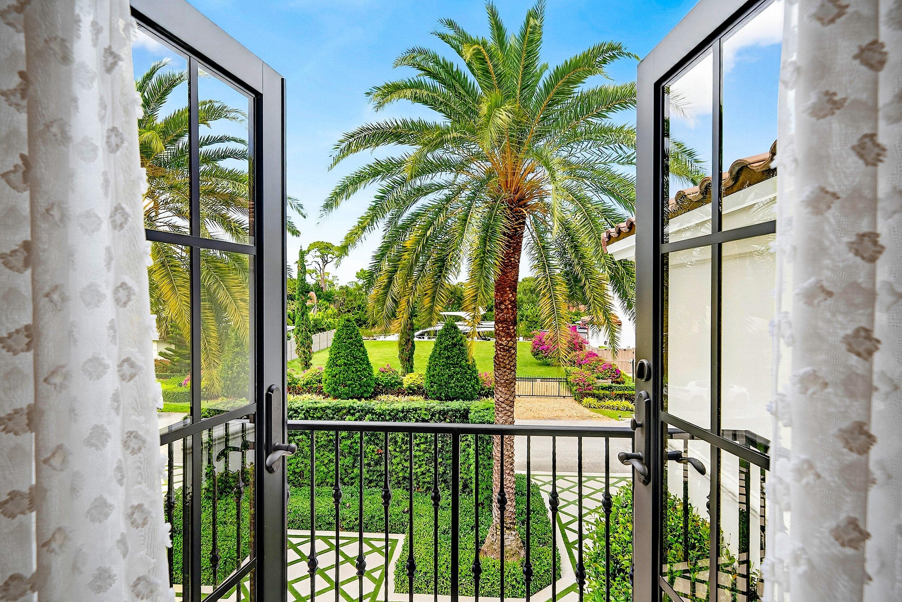 520 NE Waterway Lane, Boca Raton, FL 33432 — photo 46 of 92