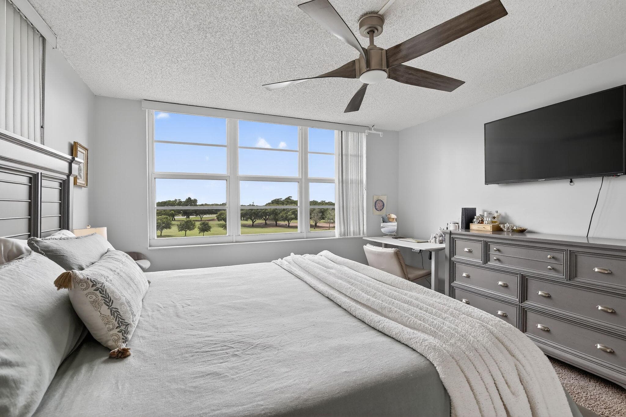 3001 W Rolling Hills Circle 501, Davie, FL 33328 — photo 17 of 35