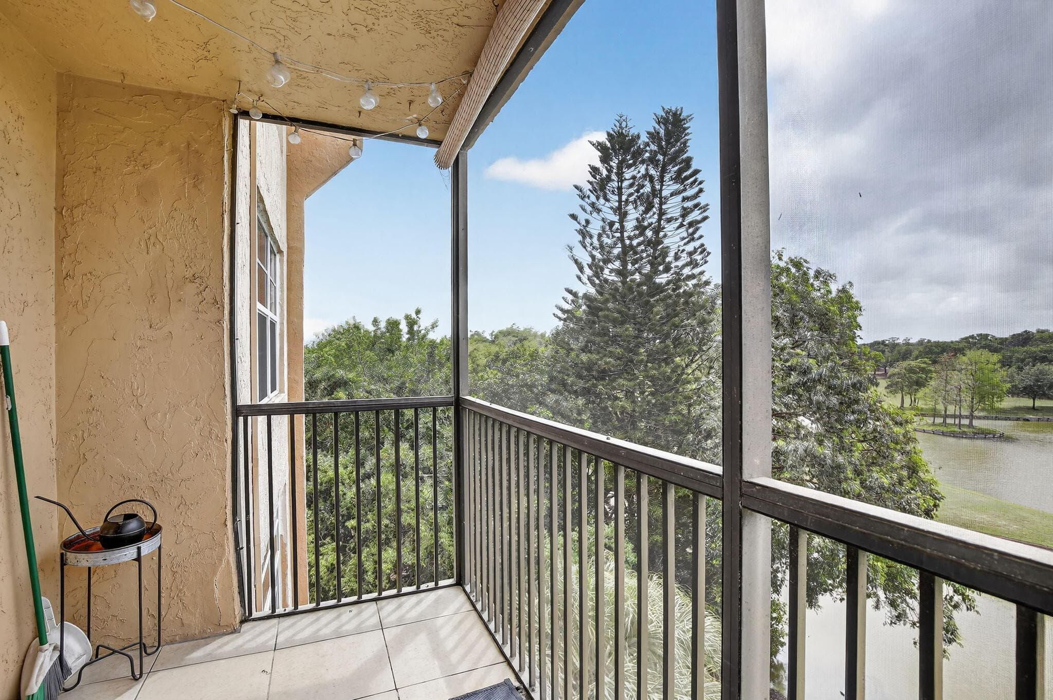 3001 W Rolling Hills Circle 501, Davie, FL 33328 — photo 12 of 35