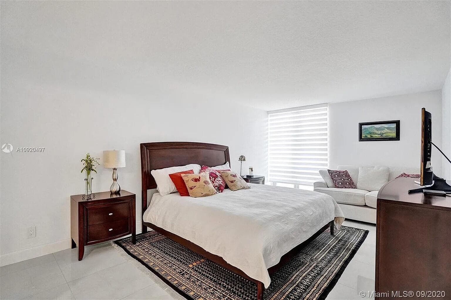 1350 River Reach Drive 115, Fort Lauderdale, FL 33315 — photo 14 of 37