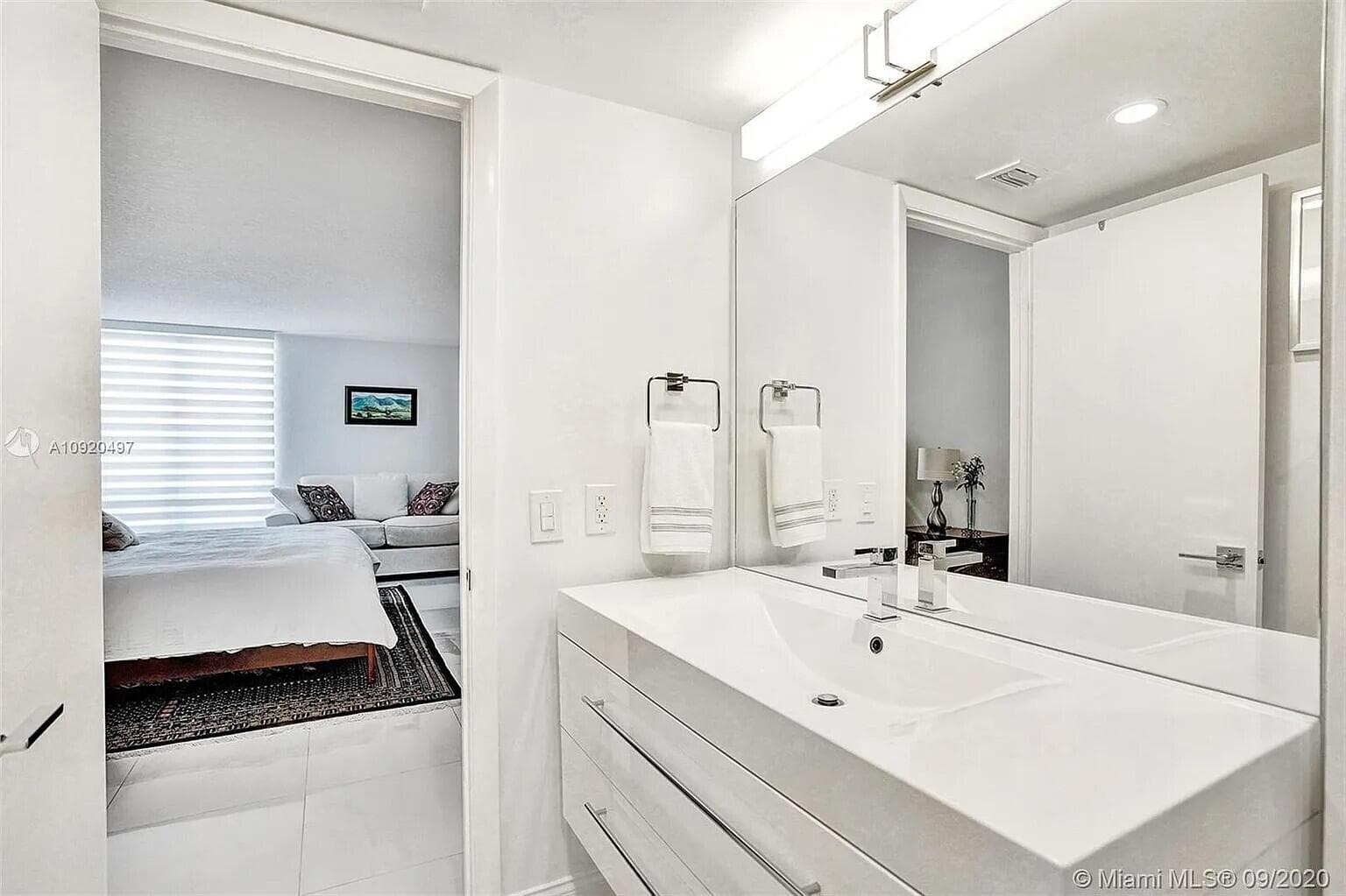 1350 River Reach Drive 115, Fort Lauderdale, FL 33315 — photo 16 of 37
