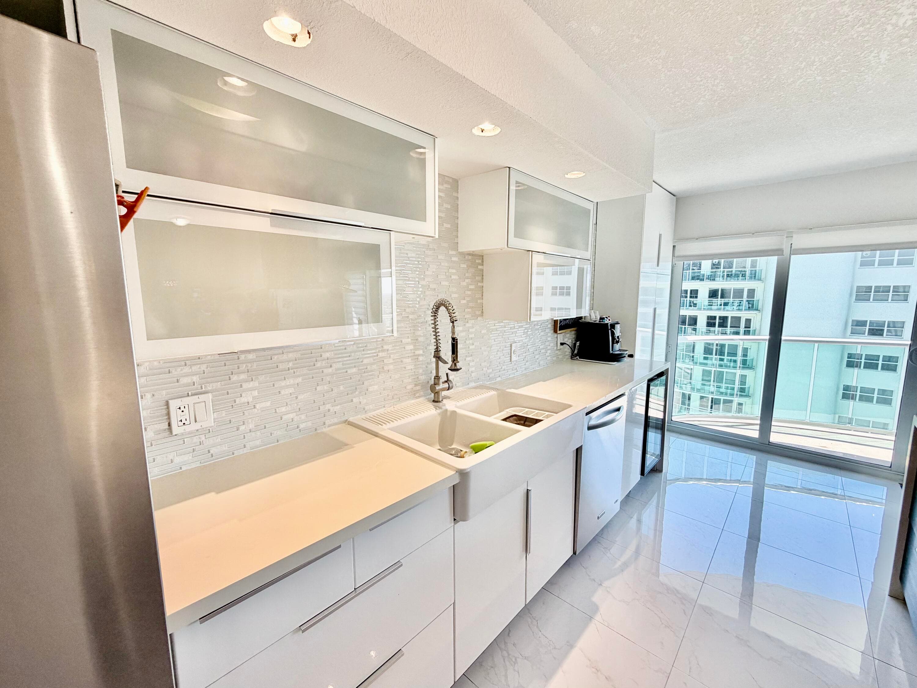 3410 Galt Ocean Drive 2008n, Fort Lauderdale, FL 33308 — photo 12 of 38