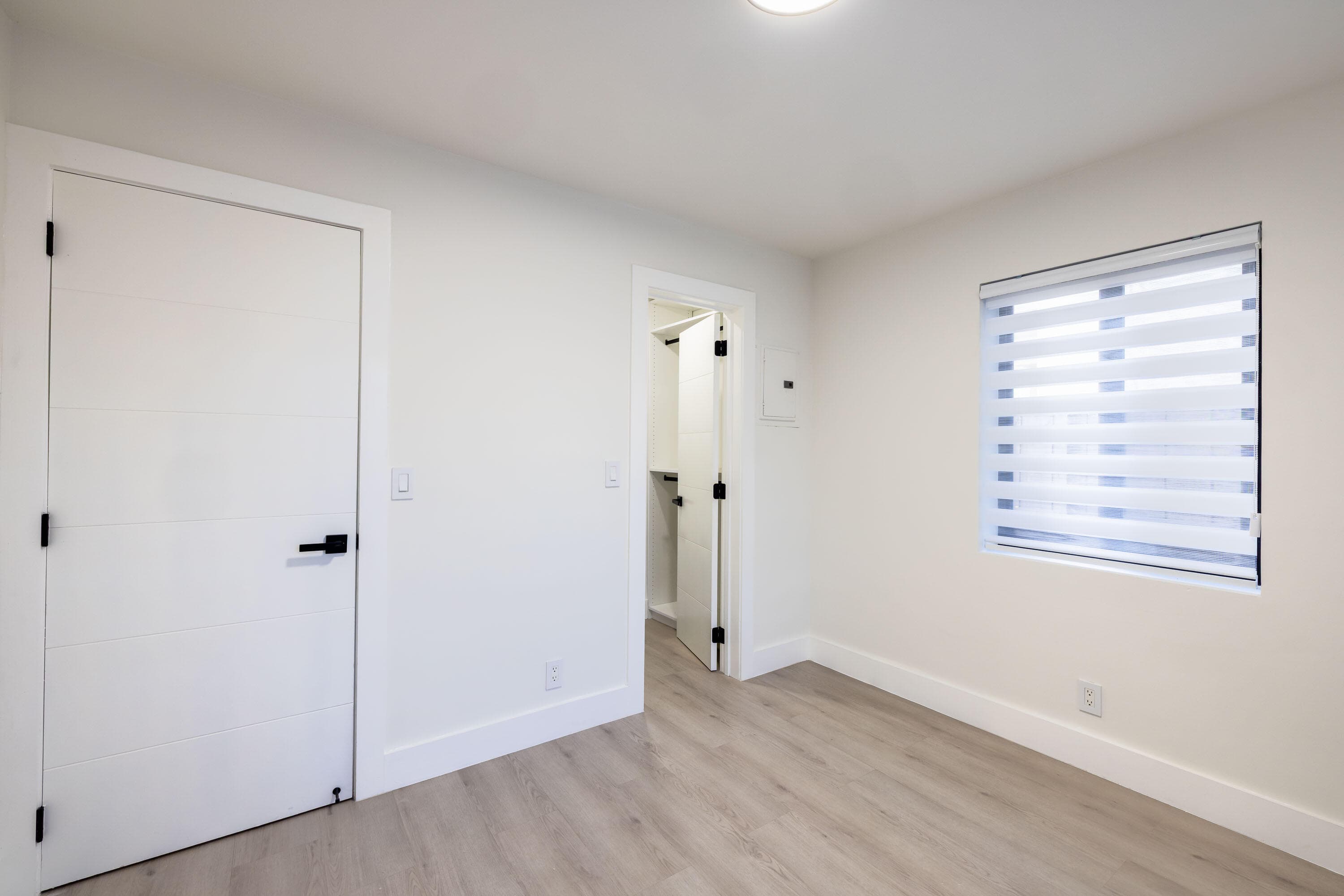 1341 SE 10th Avenue, Fort Lauderdale, FL 33316 — photo 17 of 21