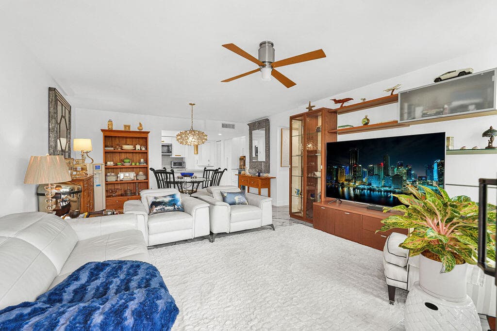 1101 River Reach Drive 311, Fort Lauderdale, FL 33315 — photo 12 of 46