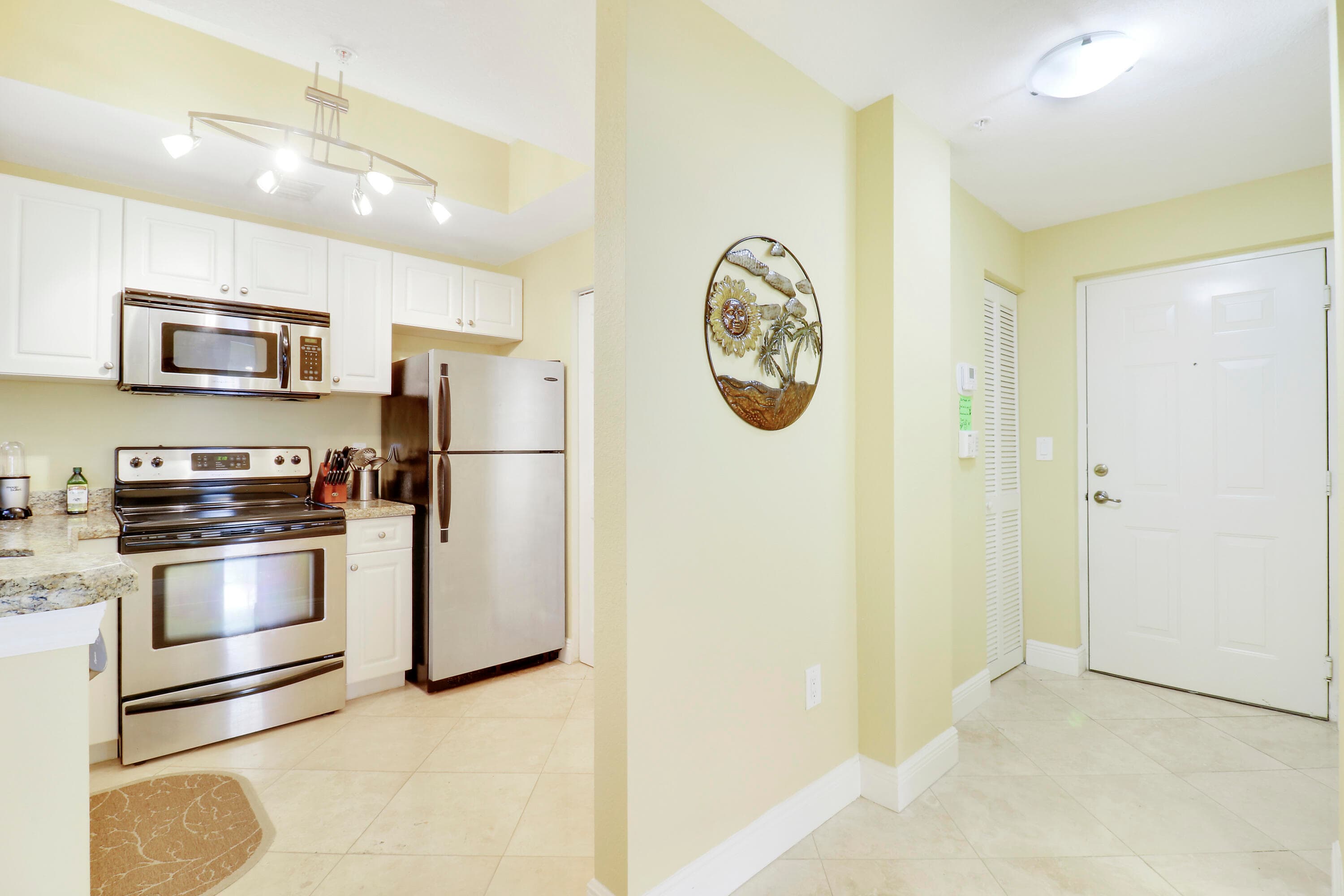2802 Sarento Place 204, Palm Beach Gardens, FL 33410 — photo 12 of 19