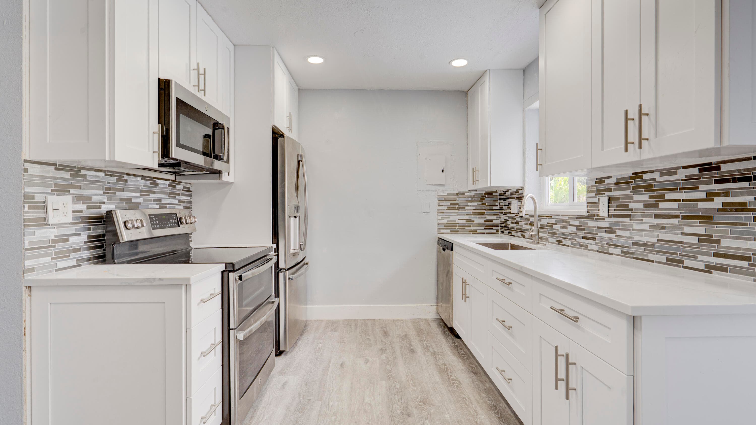 1760 NW 18th Street NW, Fort Lauderdale, FL 33311 — photo 25 of 44
