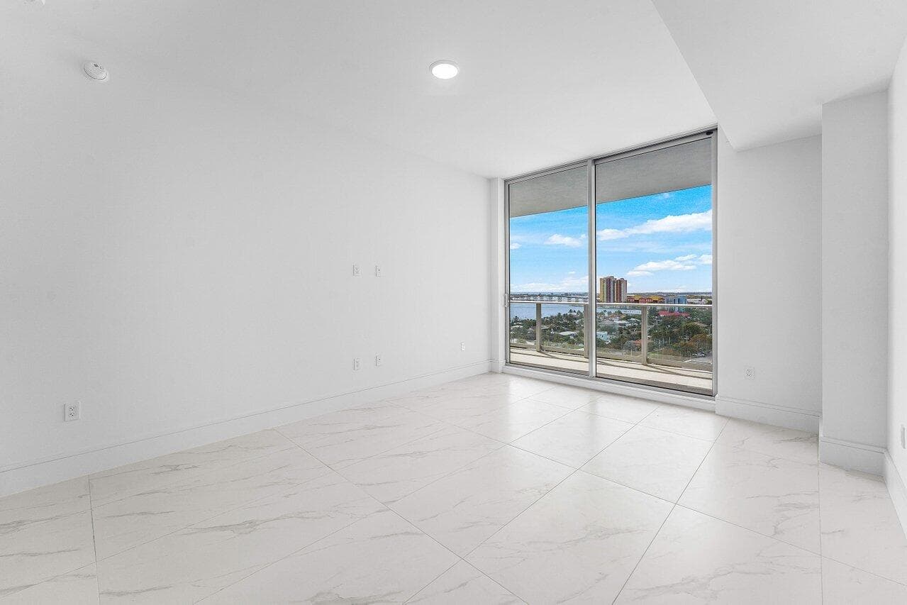220 Lake Shore Drive 1415, Lake Park, FL 33403 — photo 14 of 67