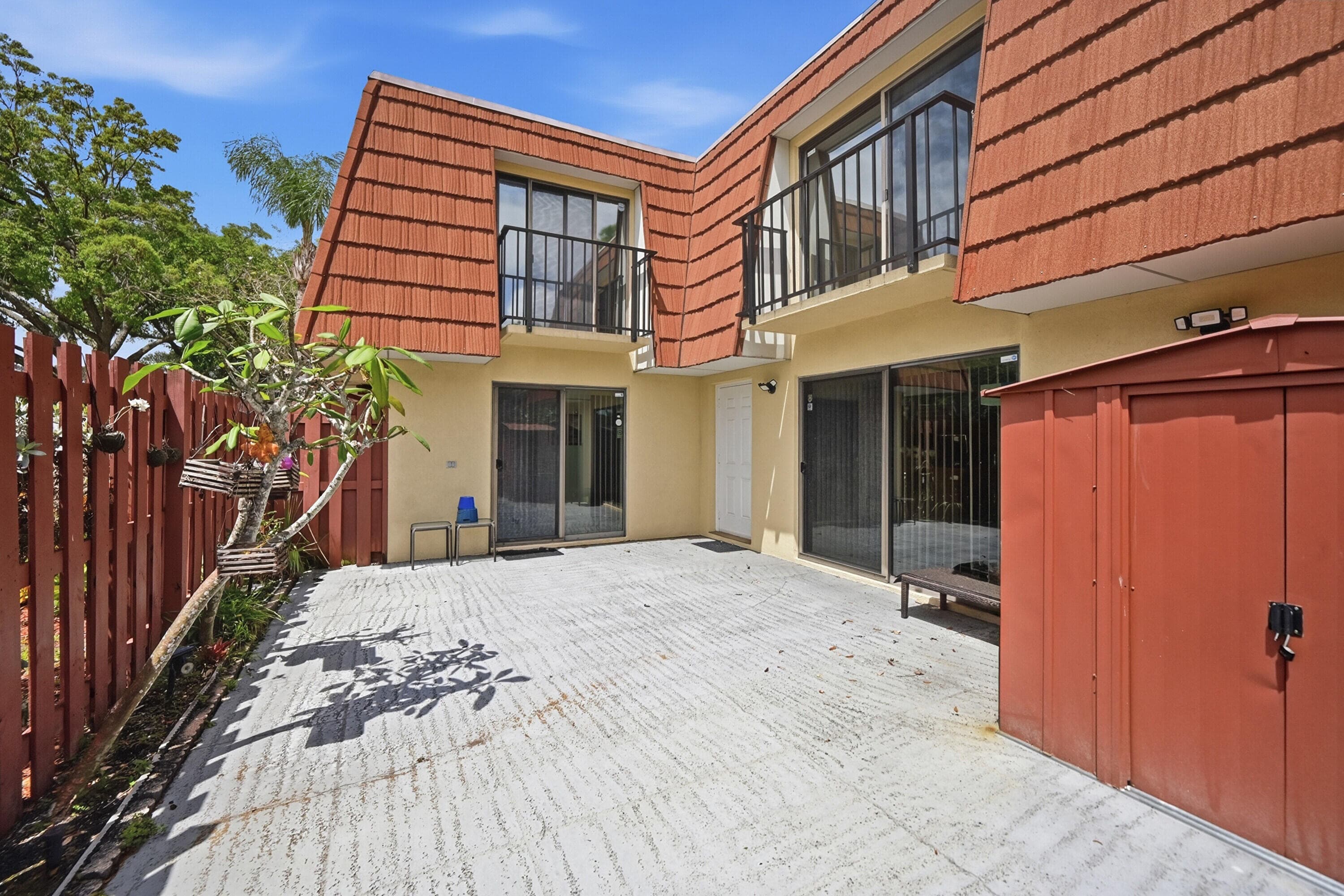 1485 Augusta Circle 124, Delray Beach, FL 33445 — photo 3 of 27