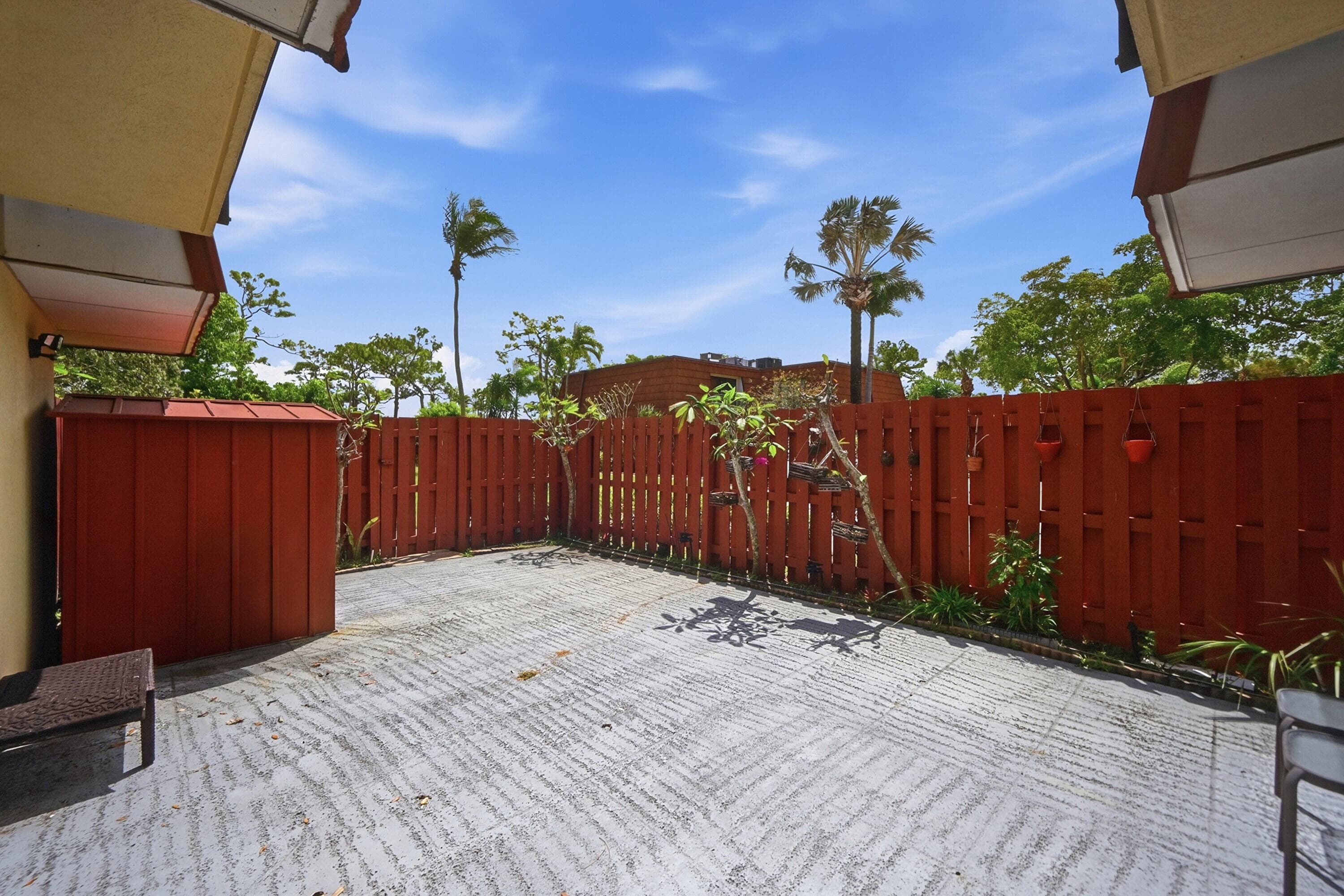 1485 Augusta Circle 124, Delray Beach, FL 33445 — photo 4 of 27