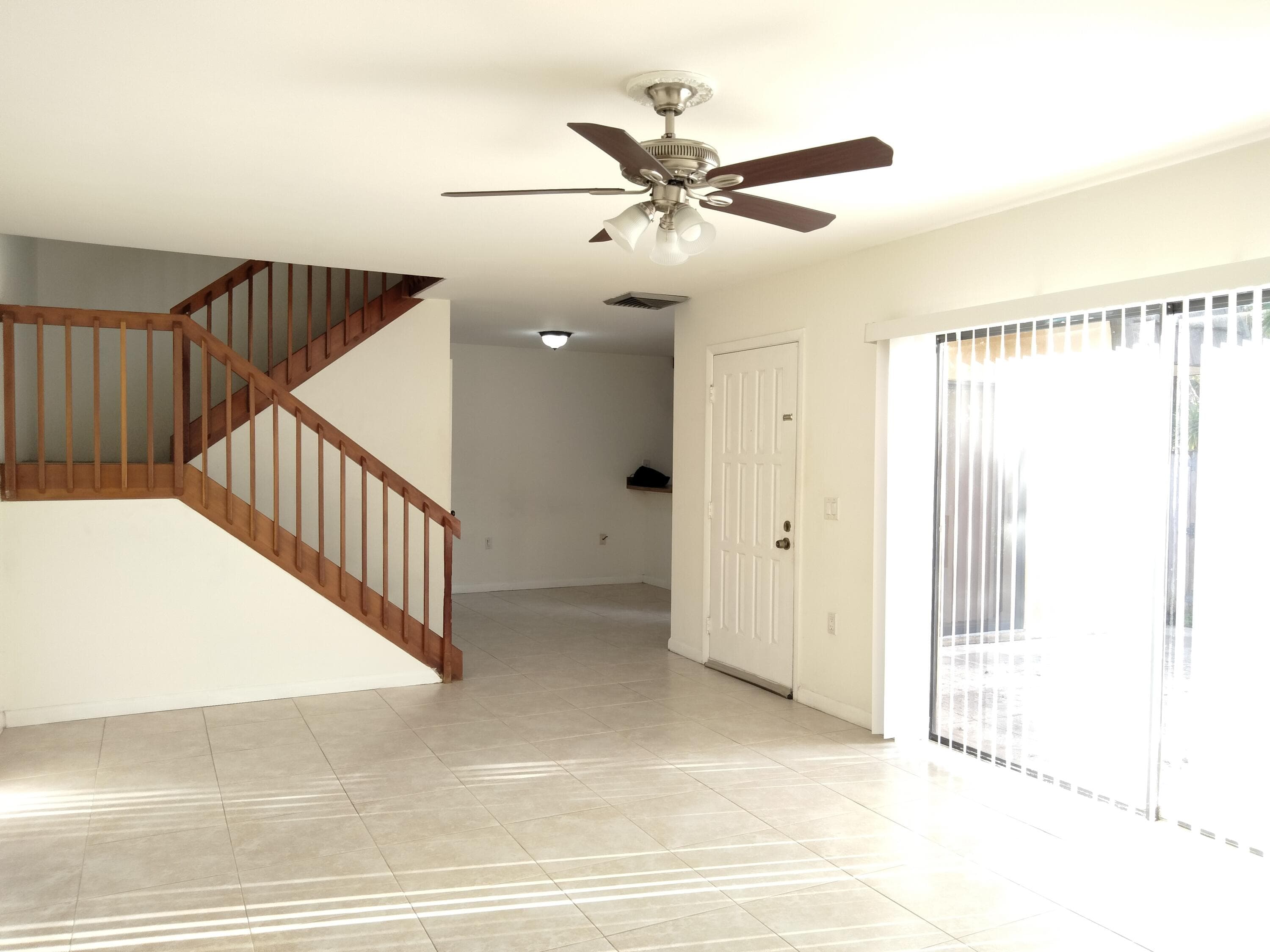 4707 47th Way, West Palm Beach, FL 33407 — photo 1 of 14