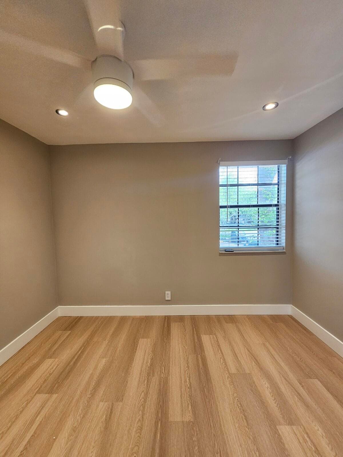 3190 Leewood Terrace L203, Boca Raton, FL 33431 — photo 25 of 35