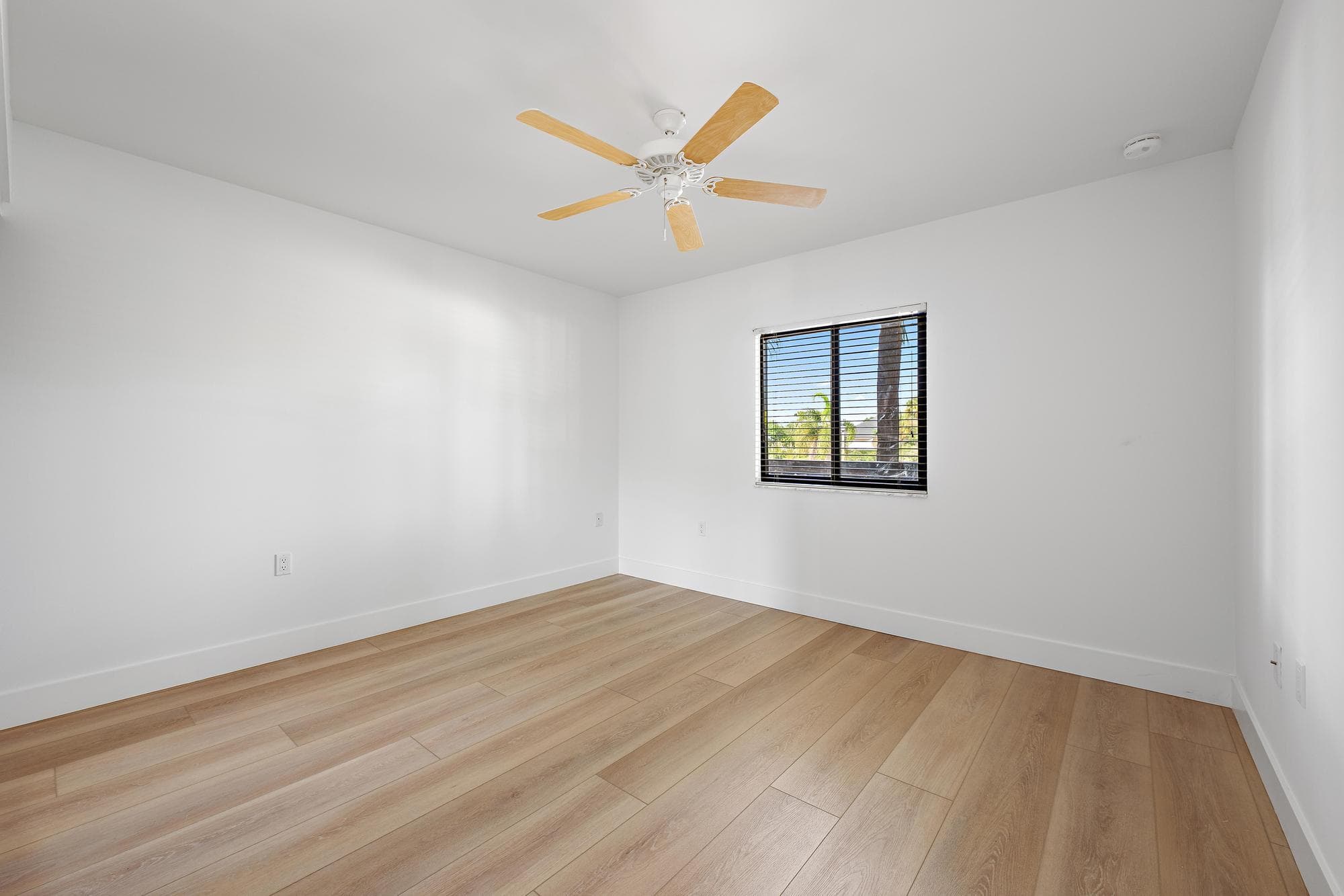 1501 Marina Isle Way 202, Jupiter, FL 33477 — photo 26 of 31