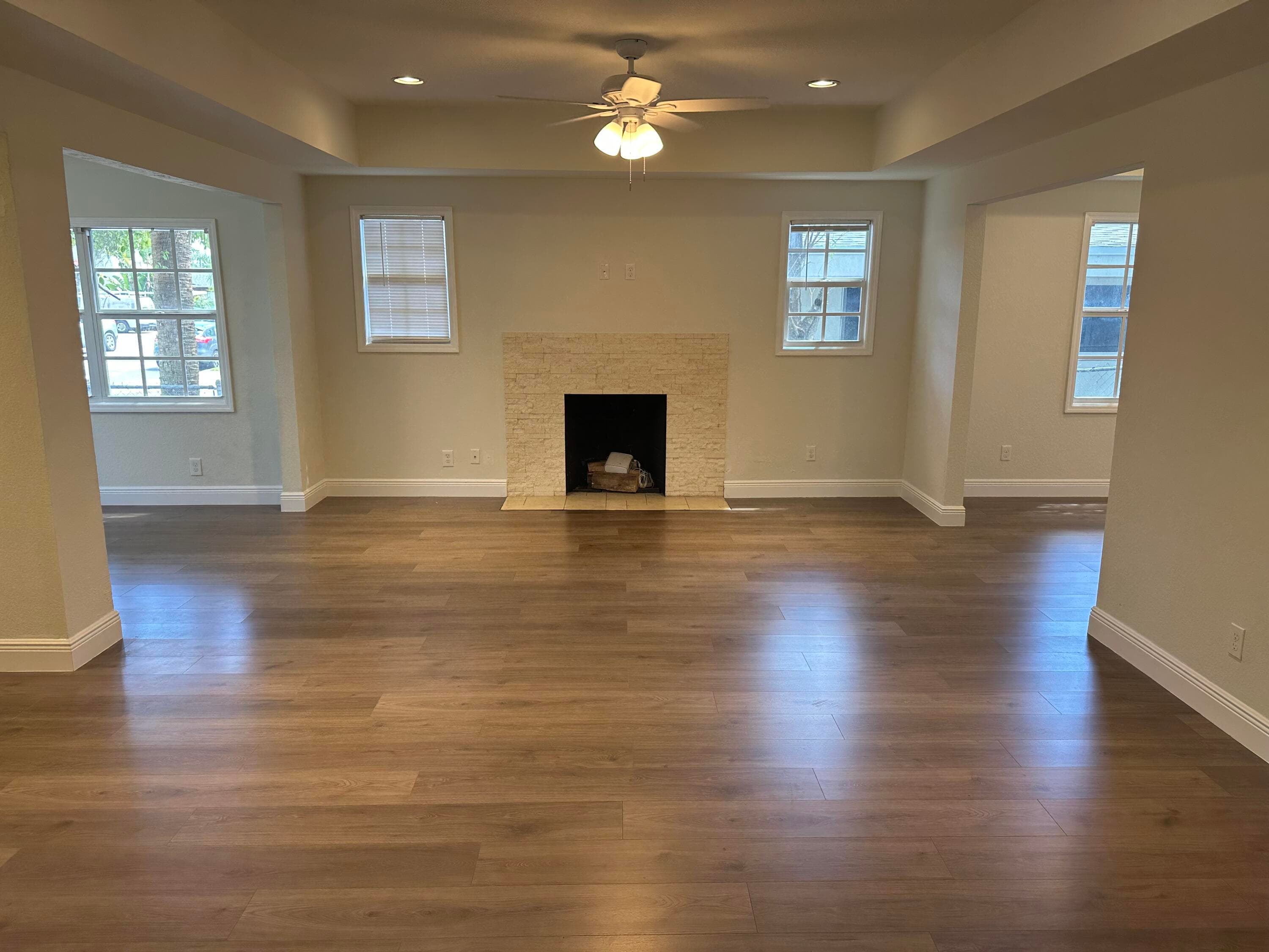 340 Walton Boulevard, West Palm Beach, FL 33405 — photo 5 of 12