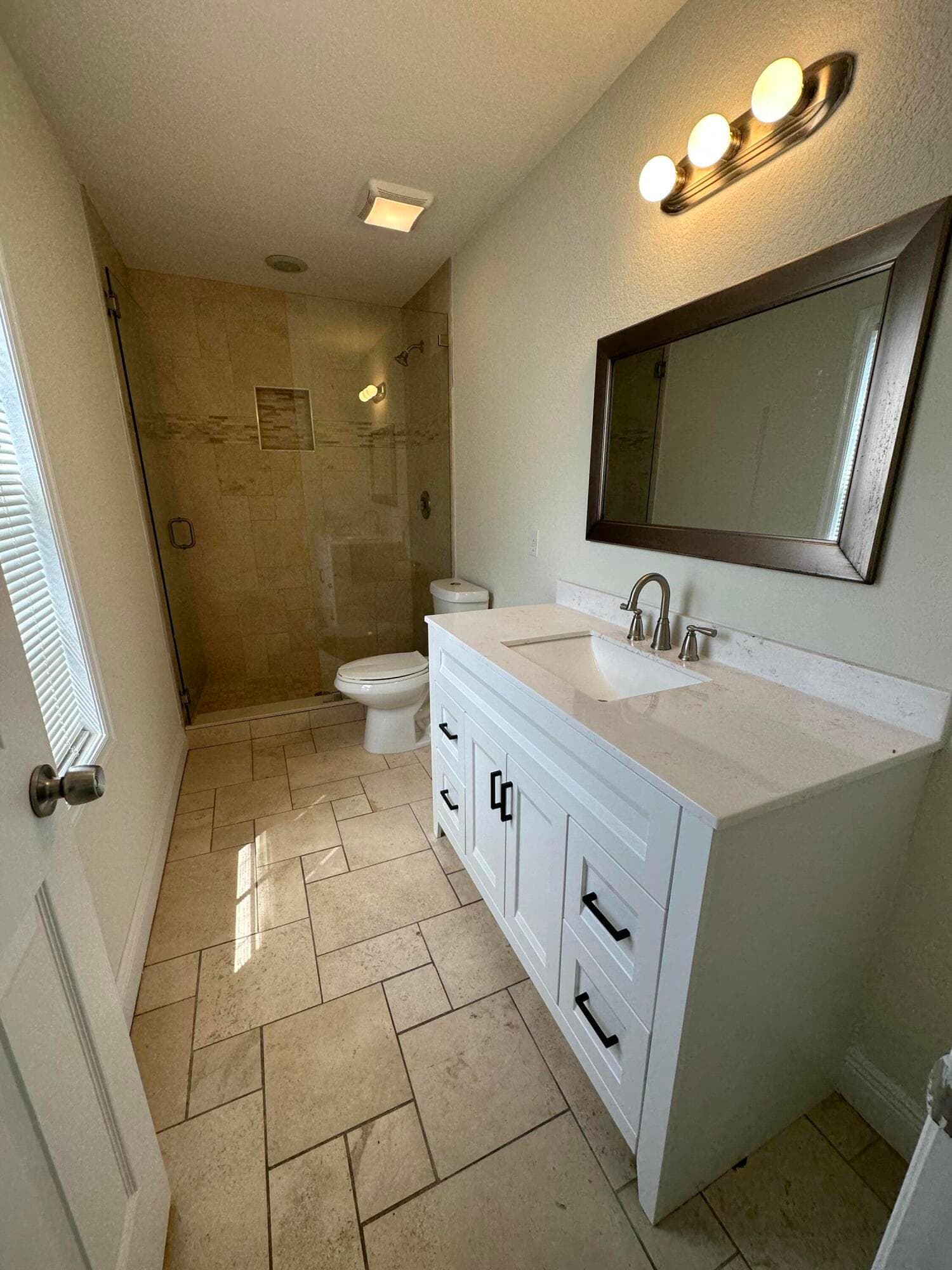 340 Walton Boulevard, West Palm Beach, FL 33405 — photo 10 of 12