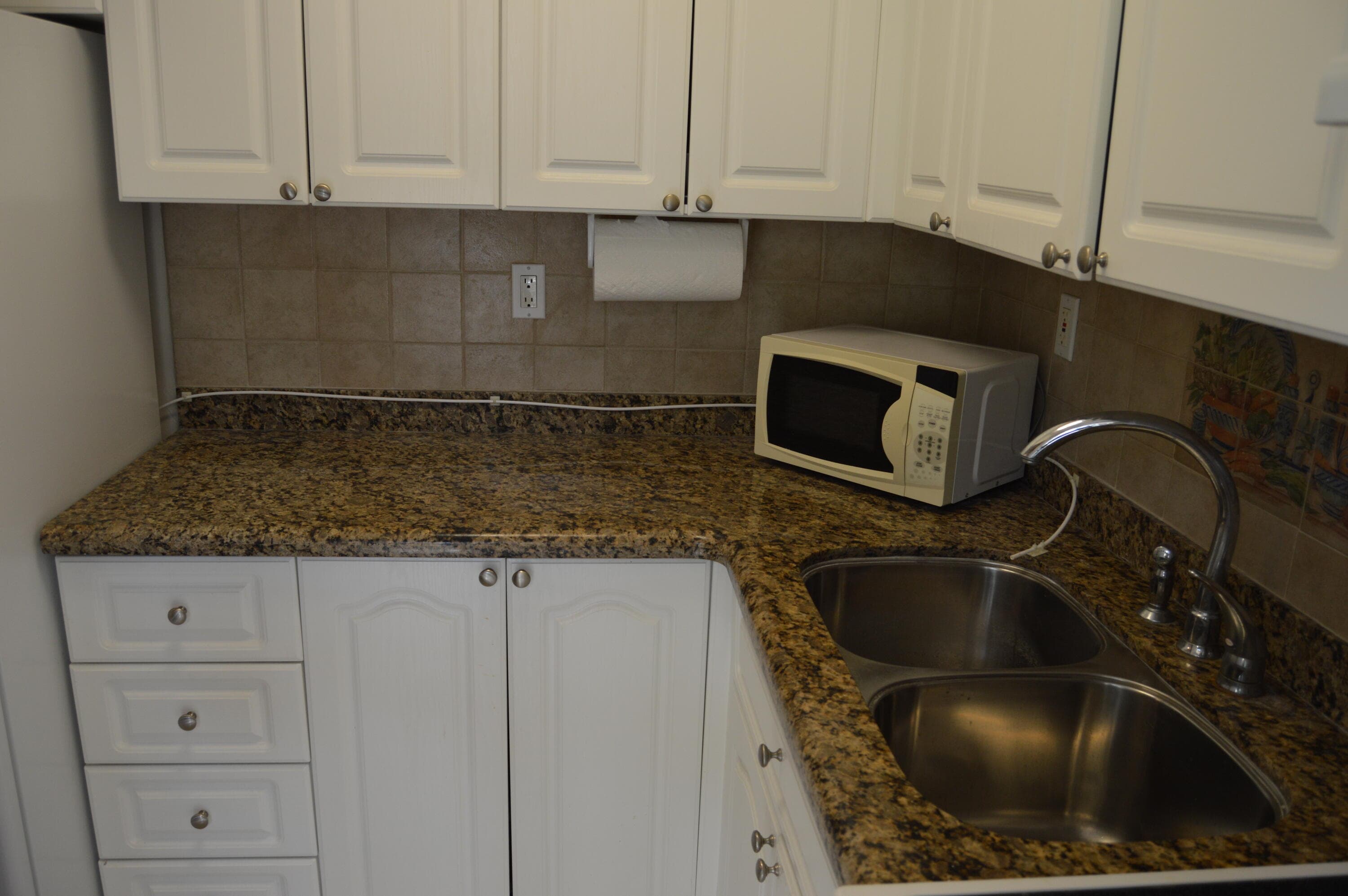 1500 SE 15th Street 219, Fort Lauderdale, FL 33316 — photo 19 of 38