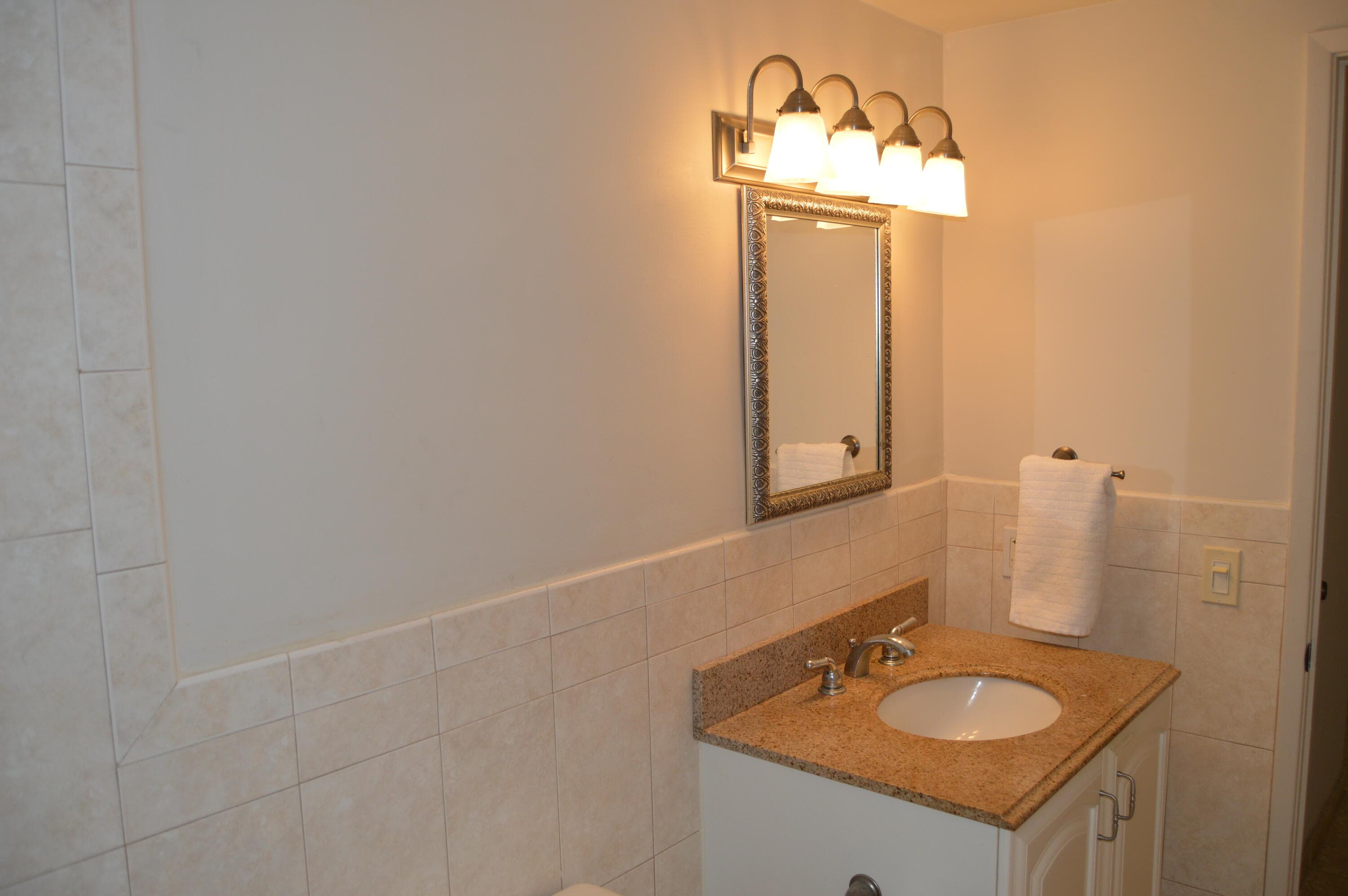 1500 SE 15th Street 219, Fort Lauderdale, FL 33316 — photo 30 of 38