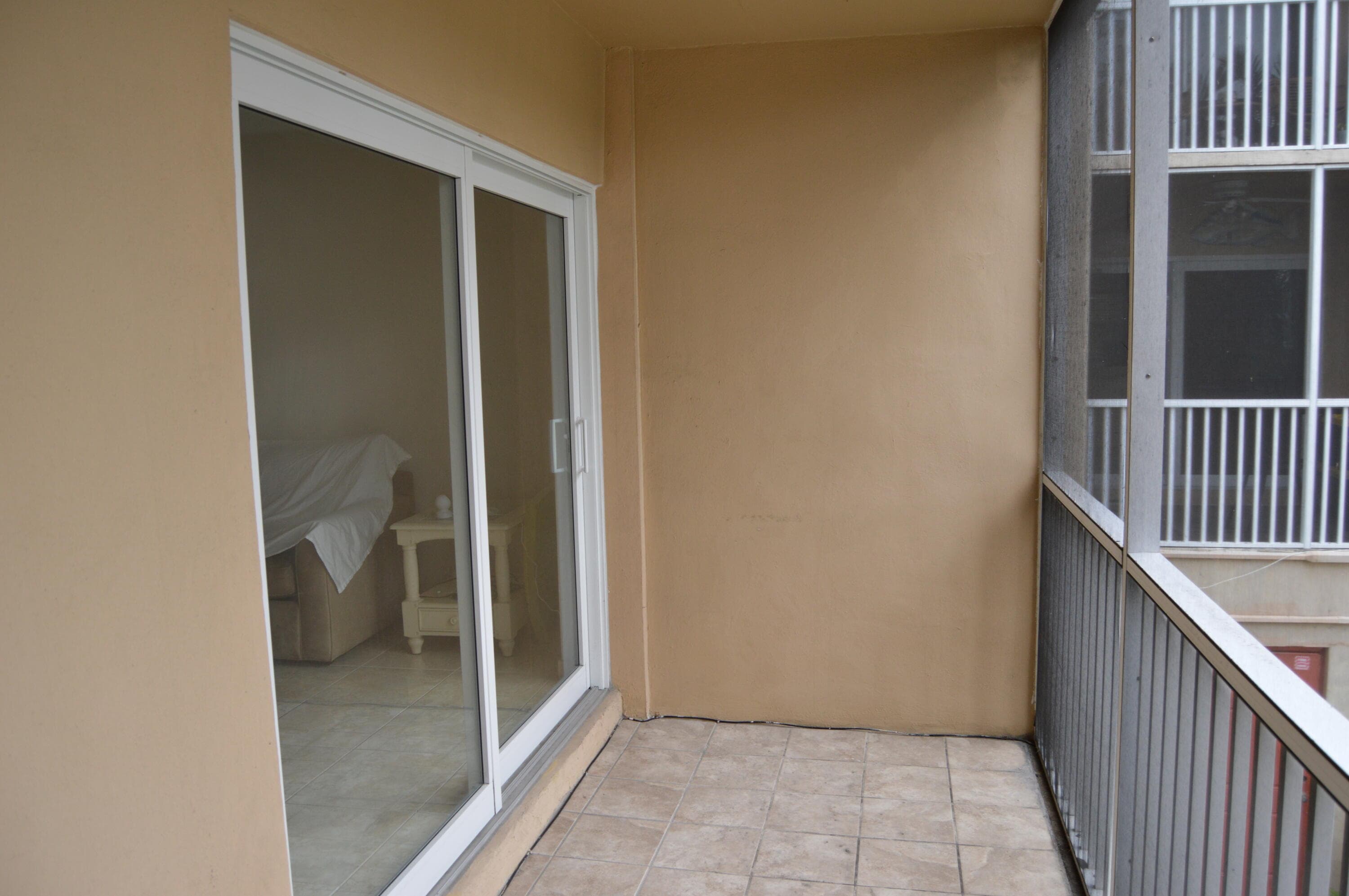 1500 SE 15th Street 219, Fort Lauderdale, FL 33316 — photo 14 of 38