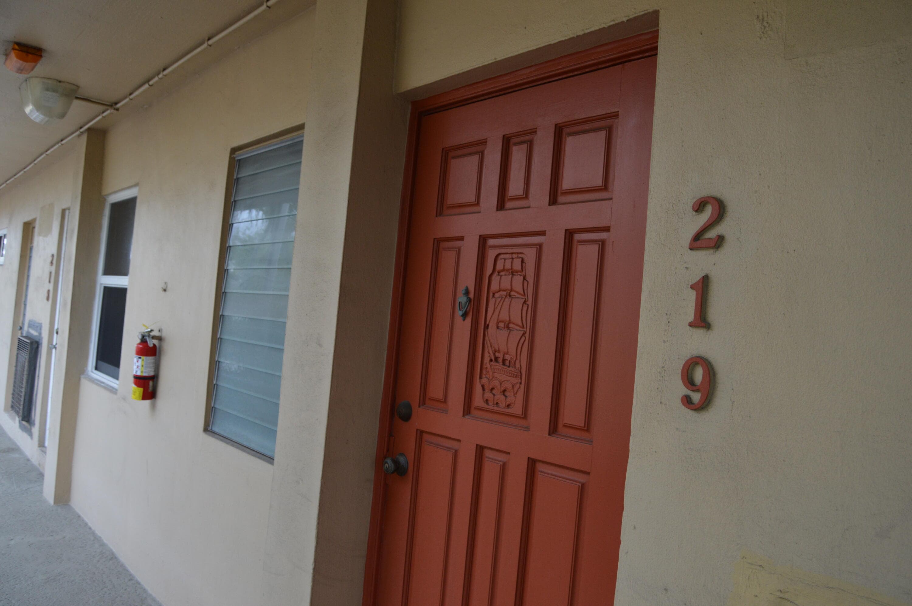 1500 SE 15th Street 219, Fort Lauderdale, FL 33316 — photo 4 of 38